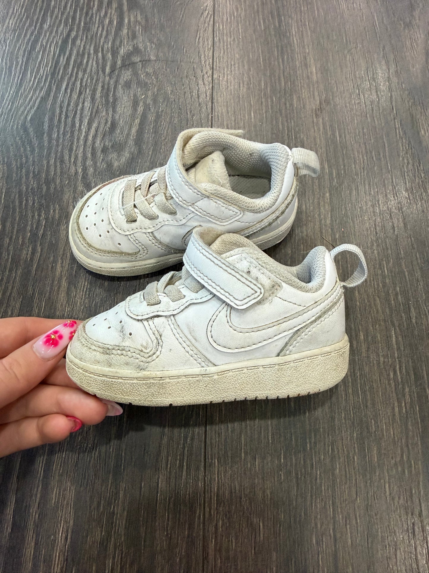 Nike size 5C