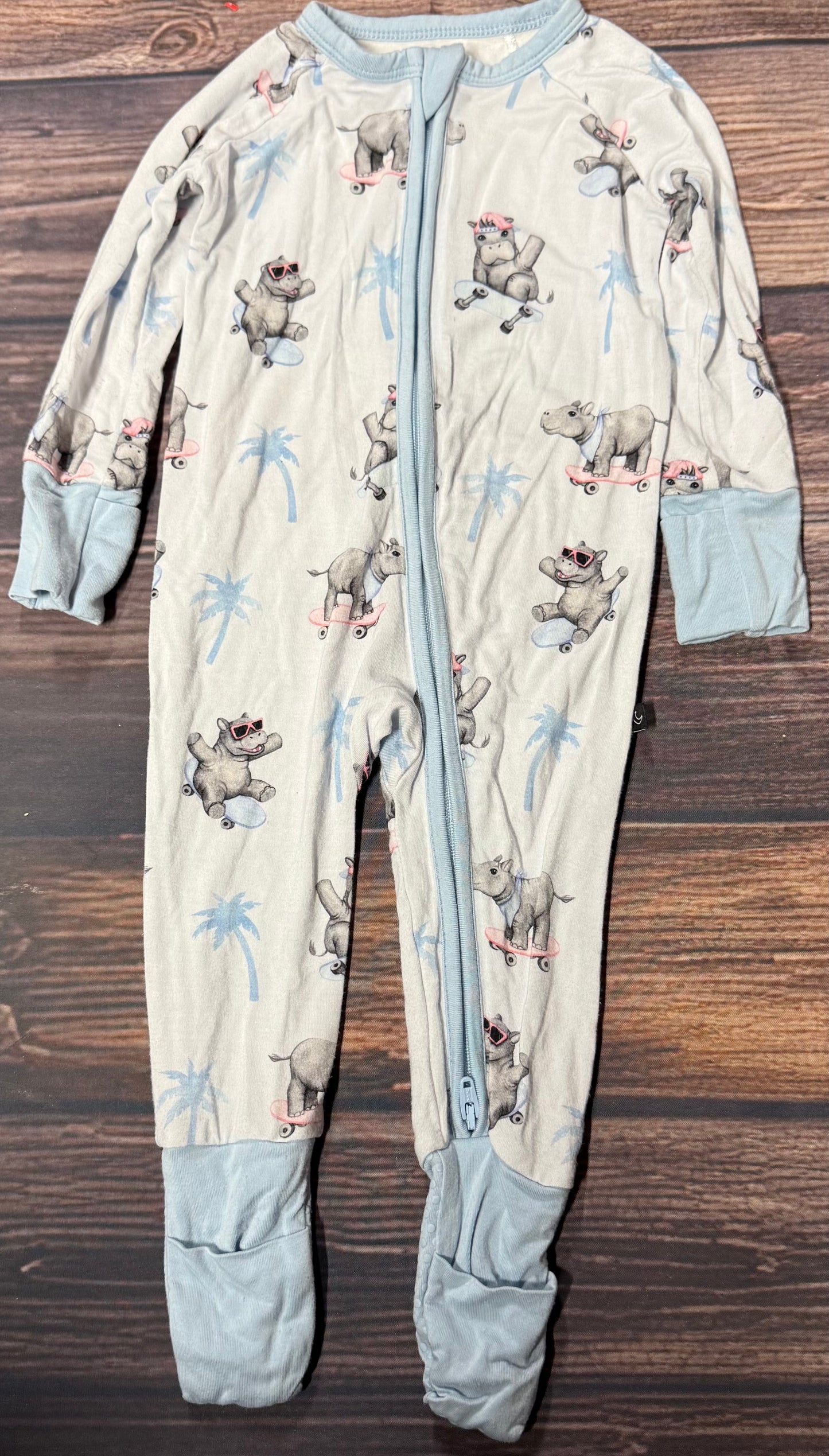 The sleepy sloth 3-6m