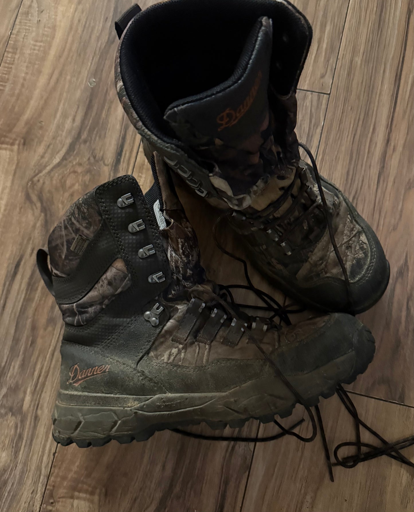 Danner 9