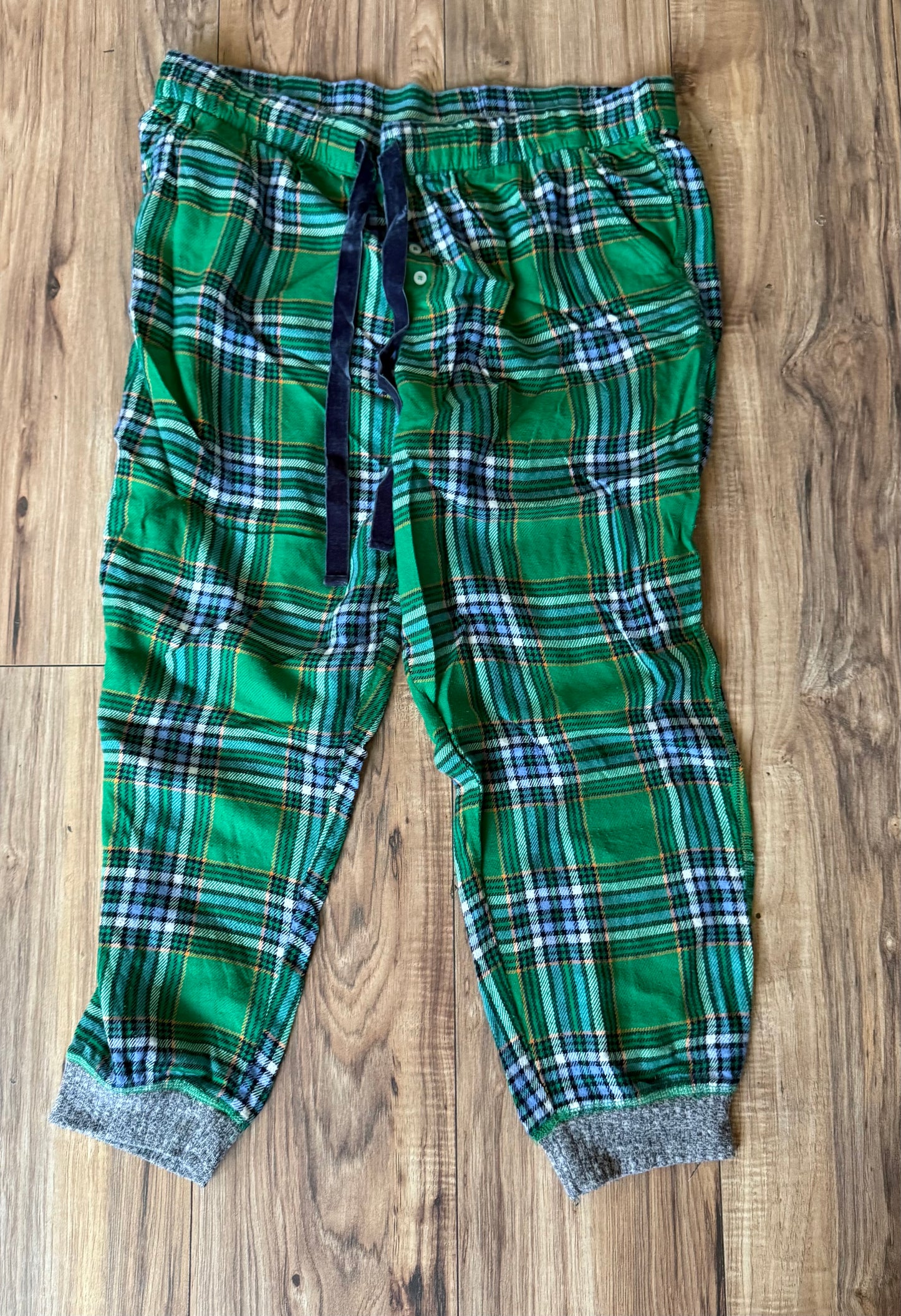Aerie large short