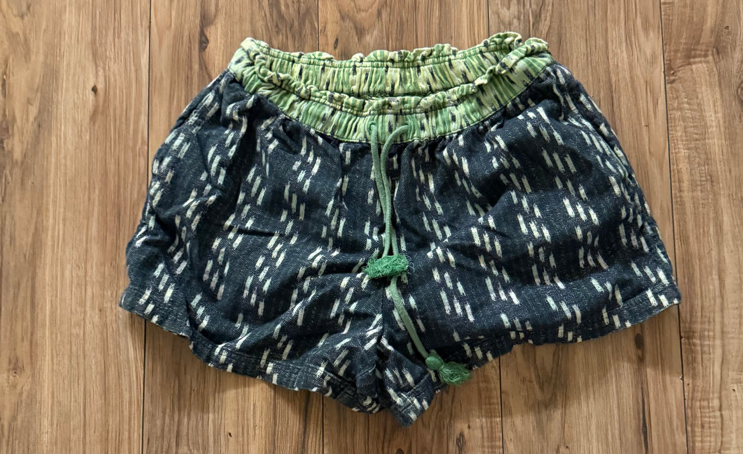Aerie large