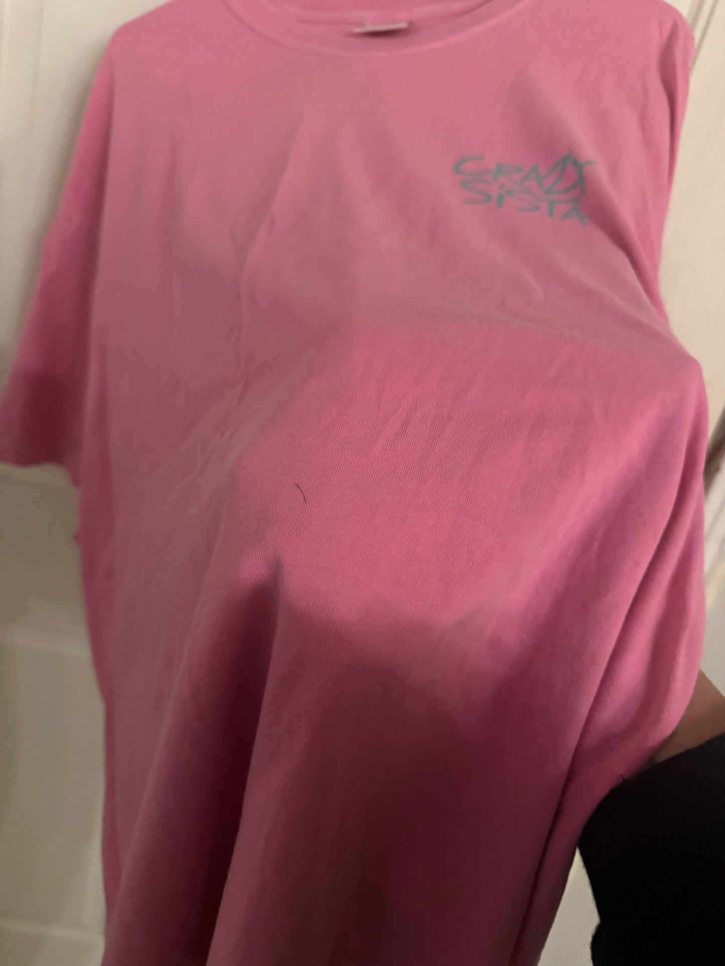 Comfort Colors 2x..back in second pic..small spot on front