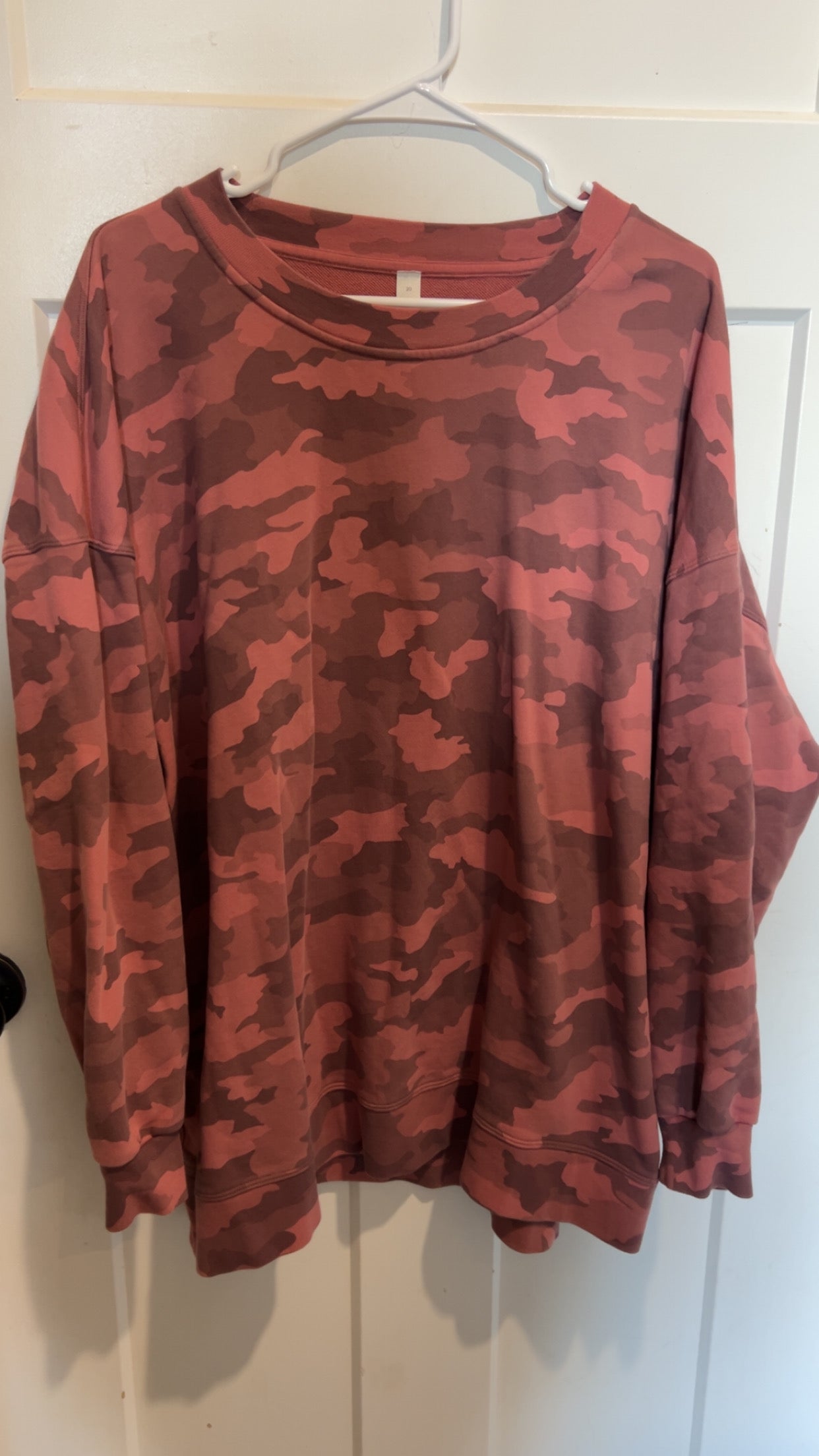 Lululemon size 20