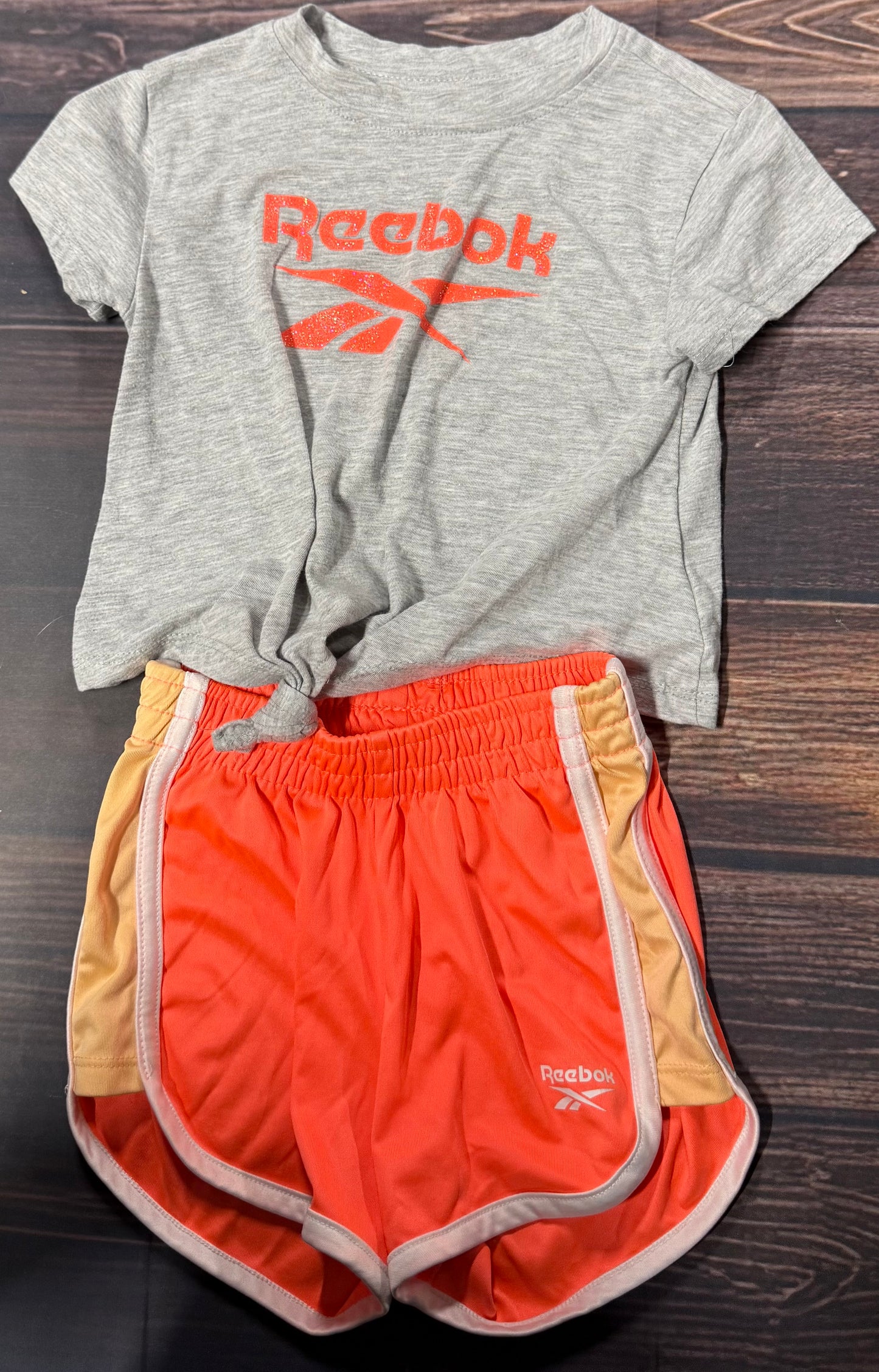 Reebok 4T