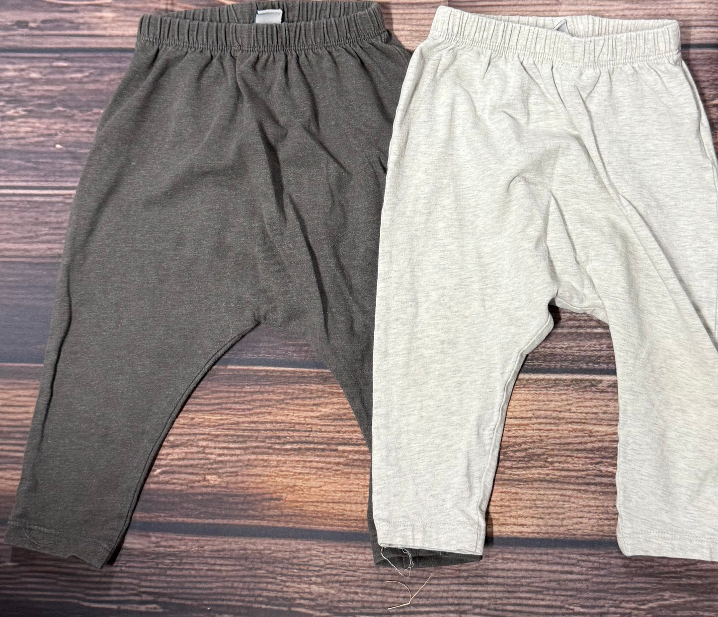 Old Navy 12-18m..has water spots on gray pair
