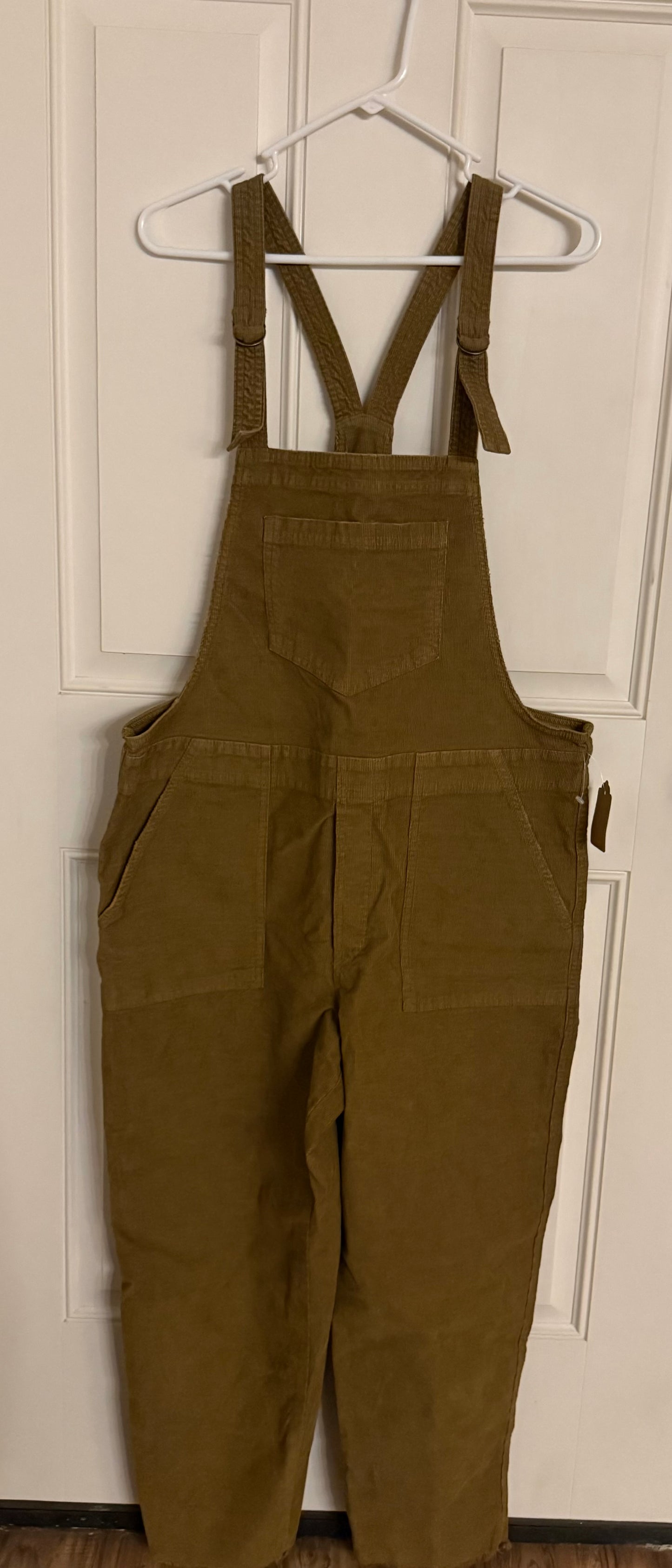 Aerie large