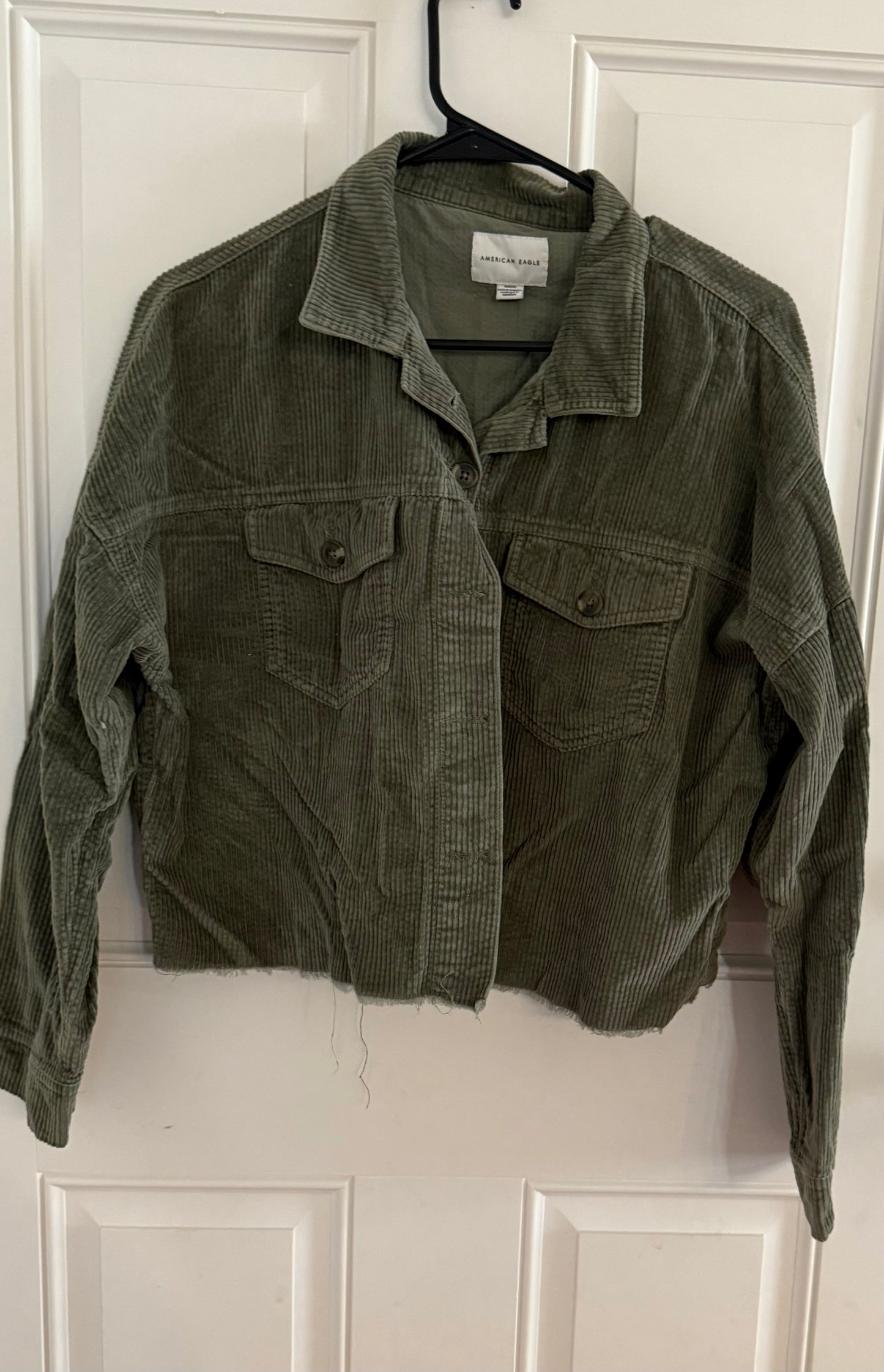 American Eagle medium
