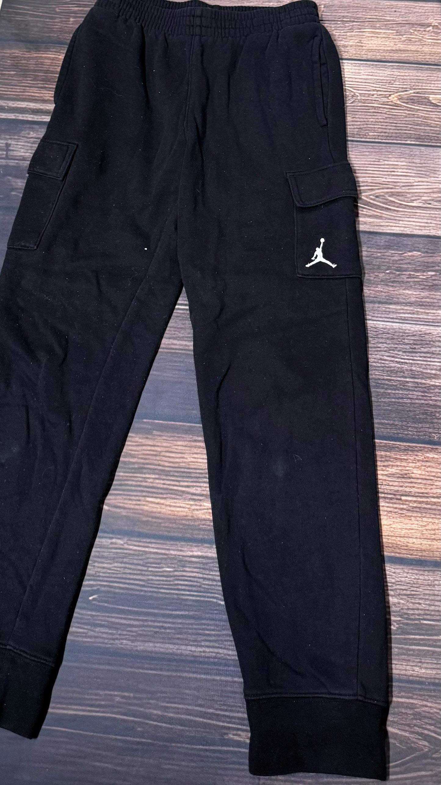 Jordan medium..small spots on knees
