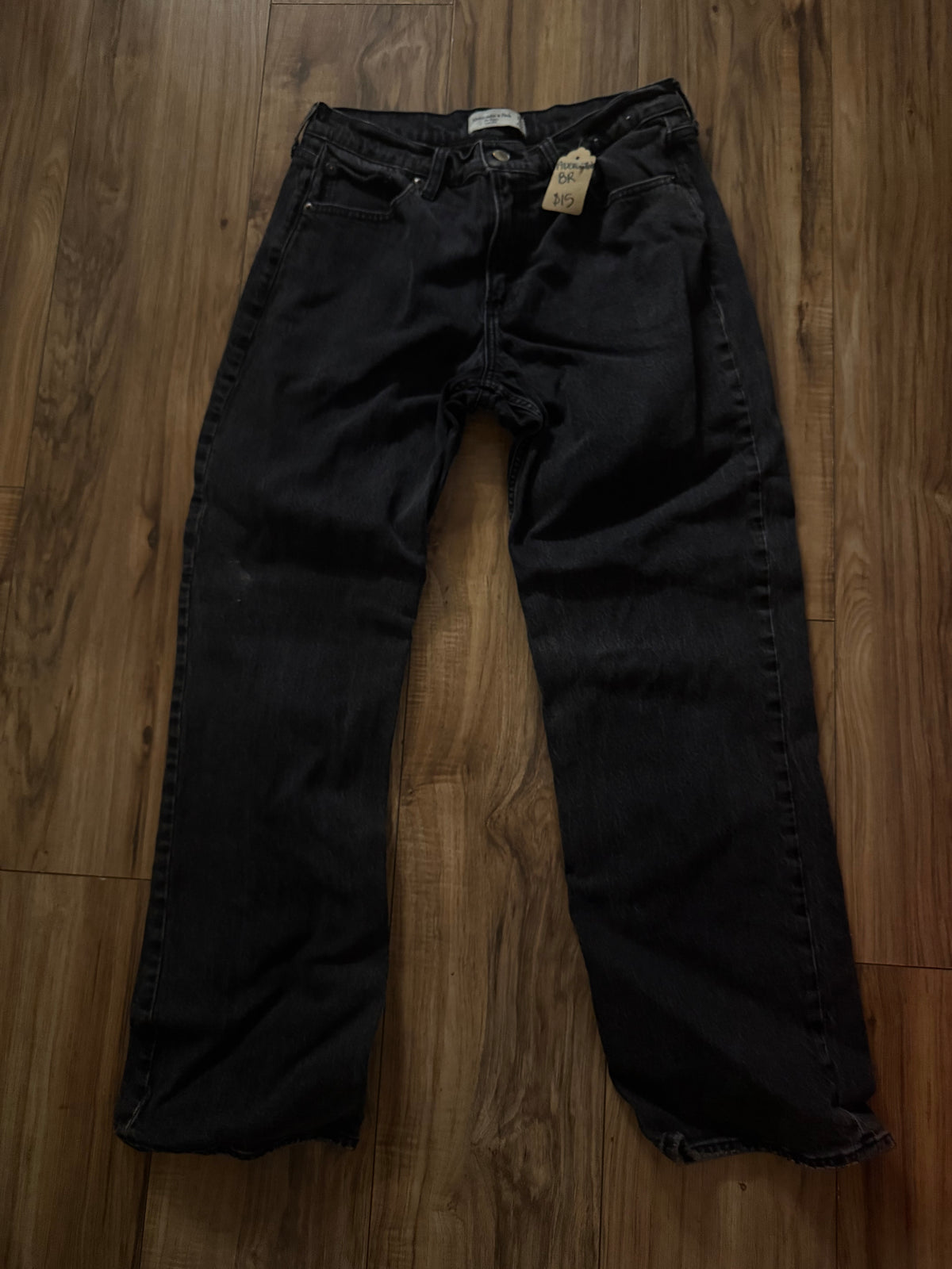 Abercrombie & Fitch 26/8R