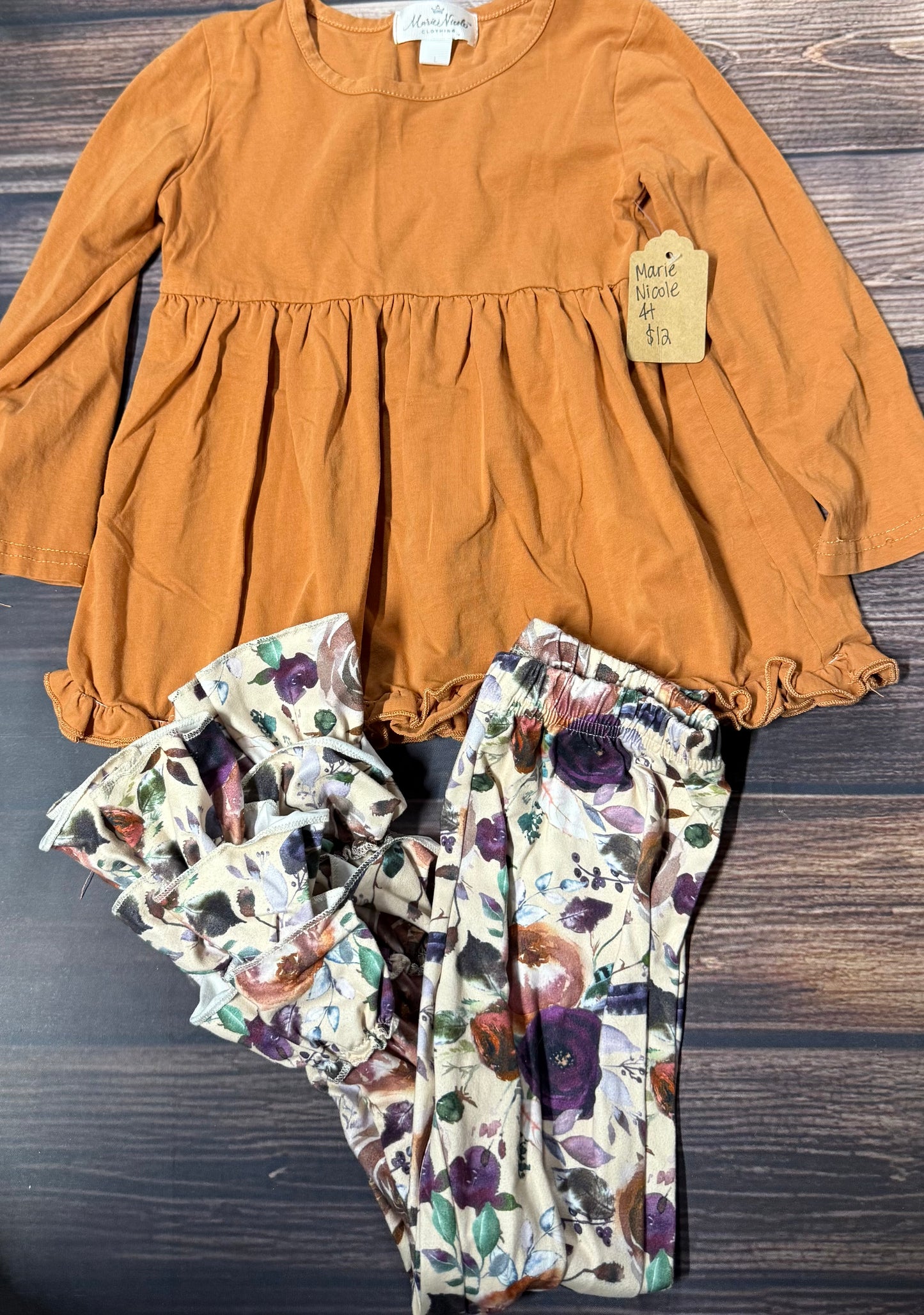 Marie Nicole 4T