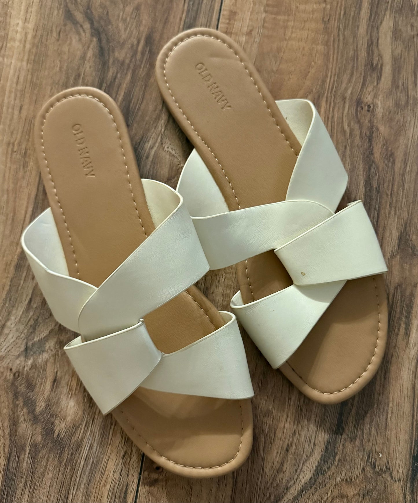 Old Navy 9.5