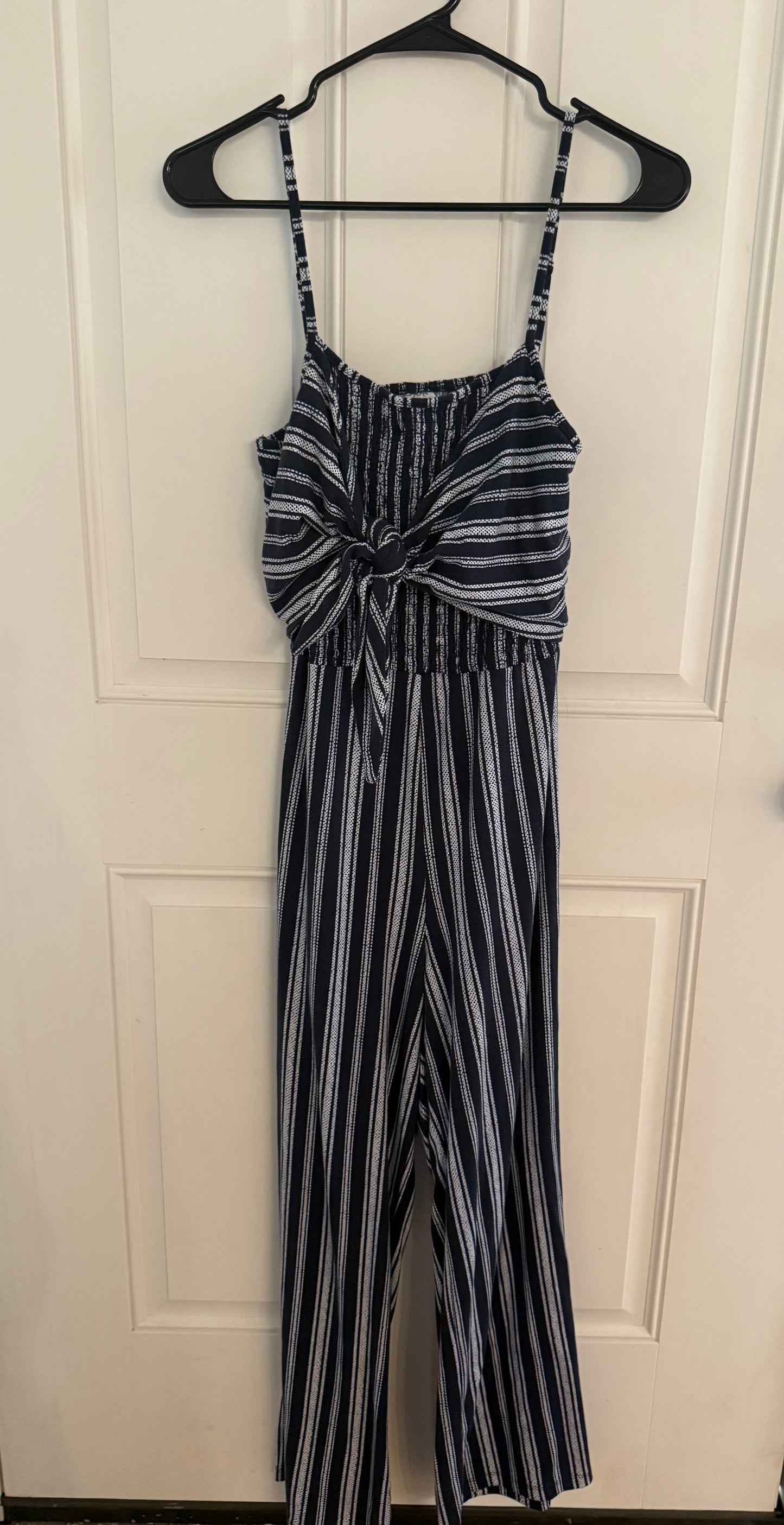 No boundaries large romper