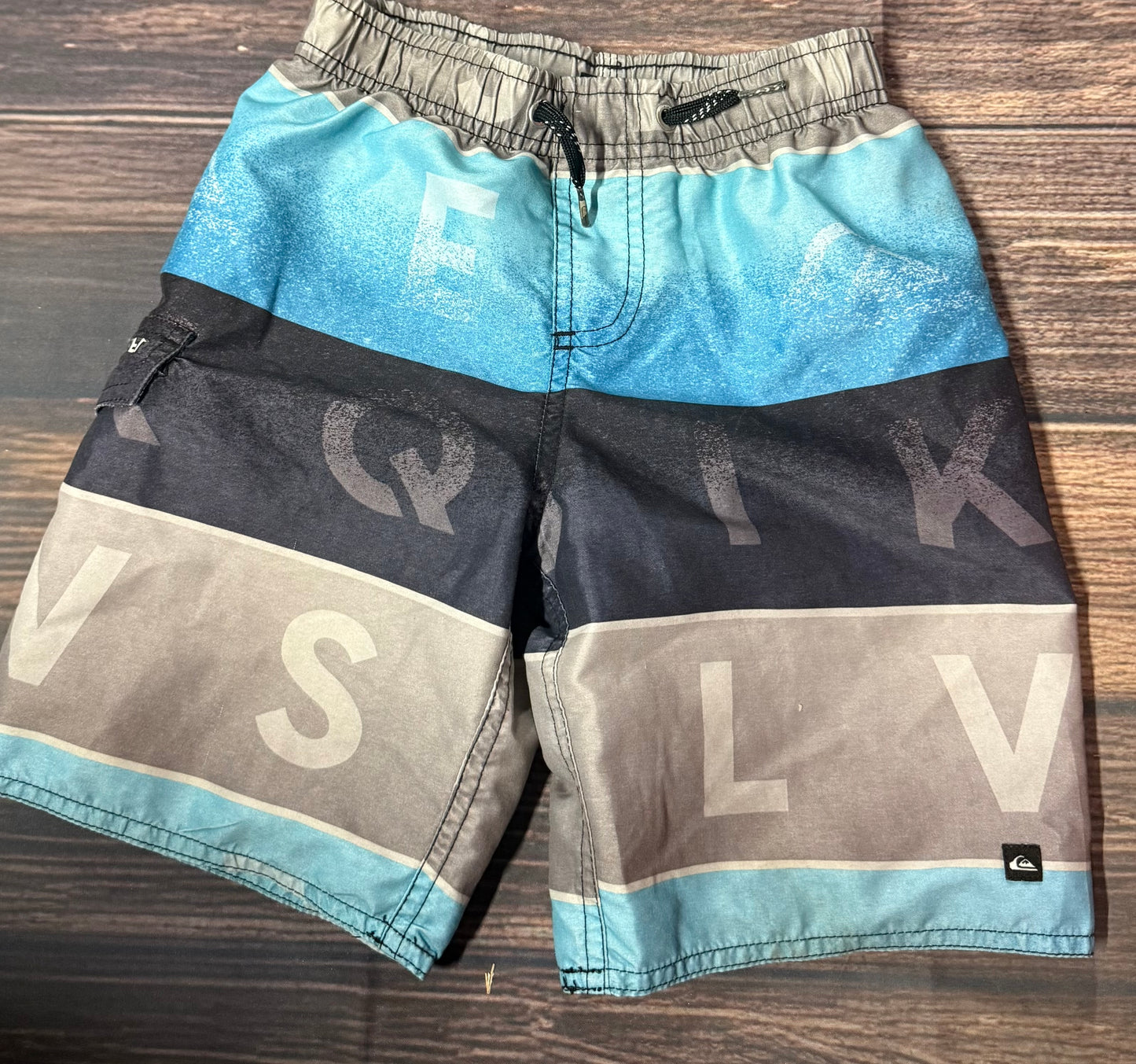 Quiksilver 6