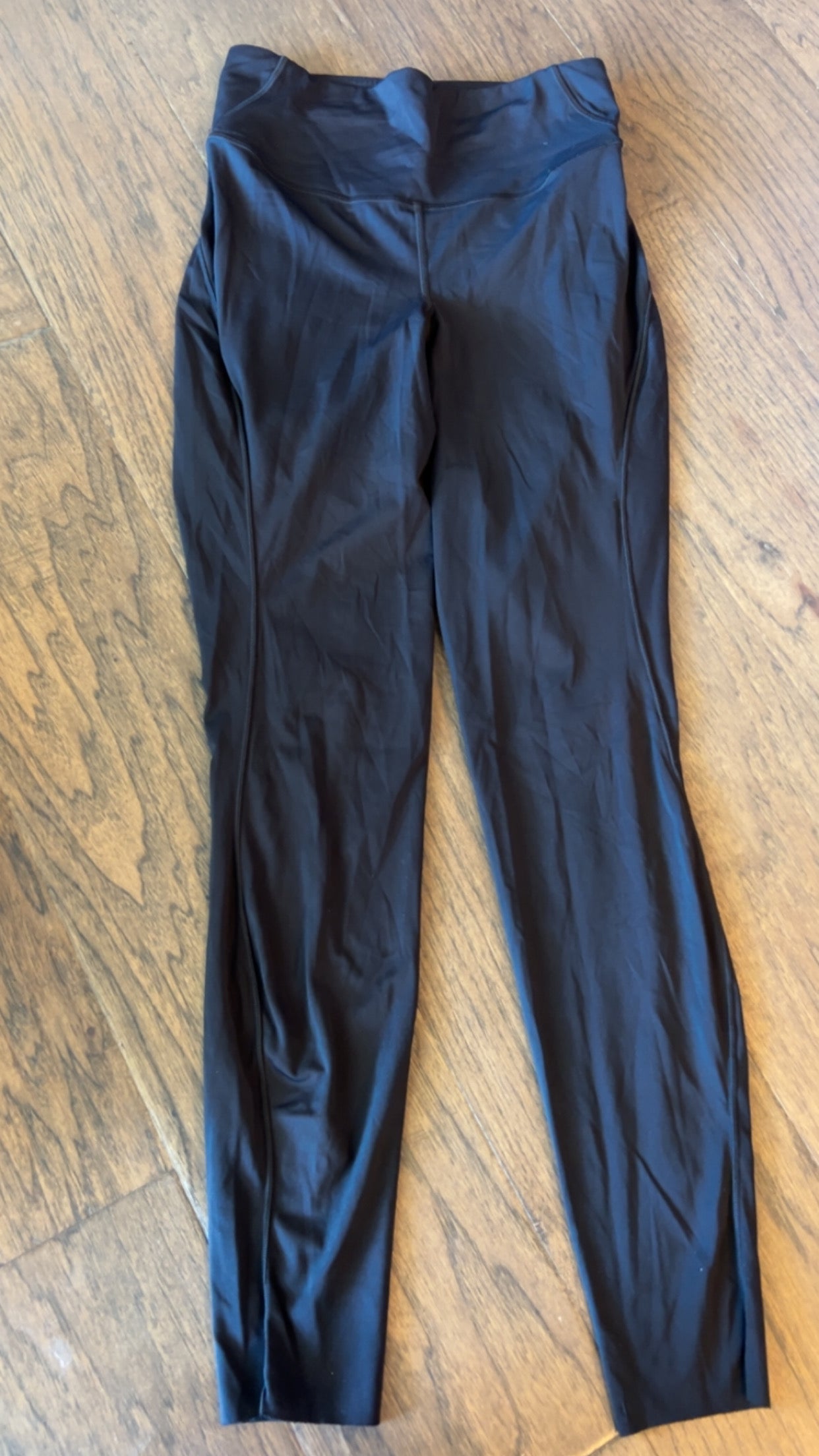 Lululemon base pace high-rise 28” size 6.. retail $98