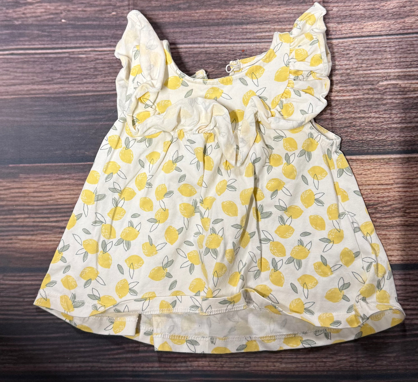 Maggie & Zoe 12m