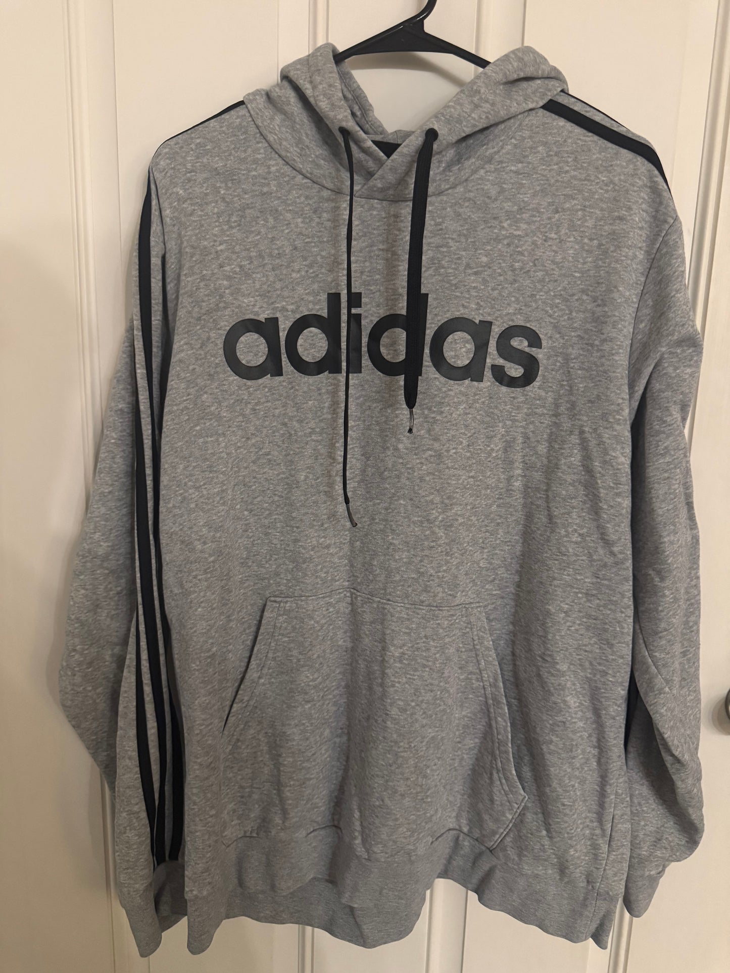 Adidas XL