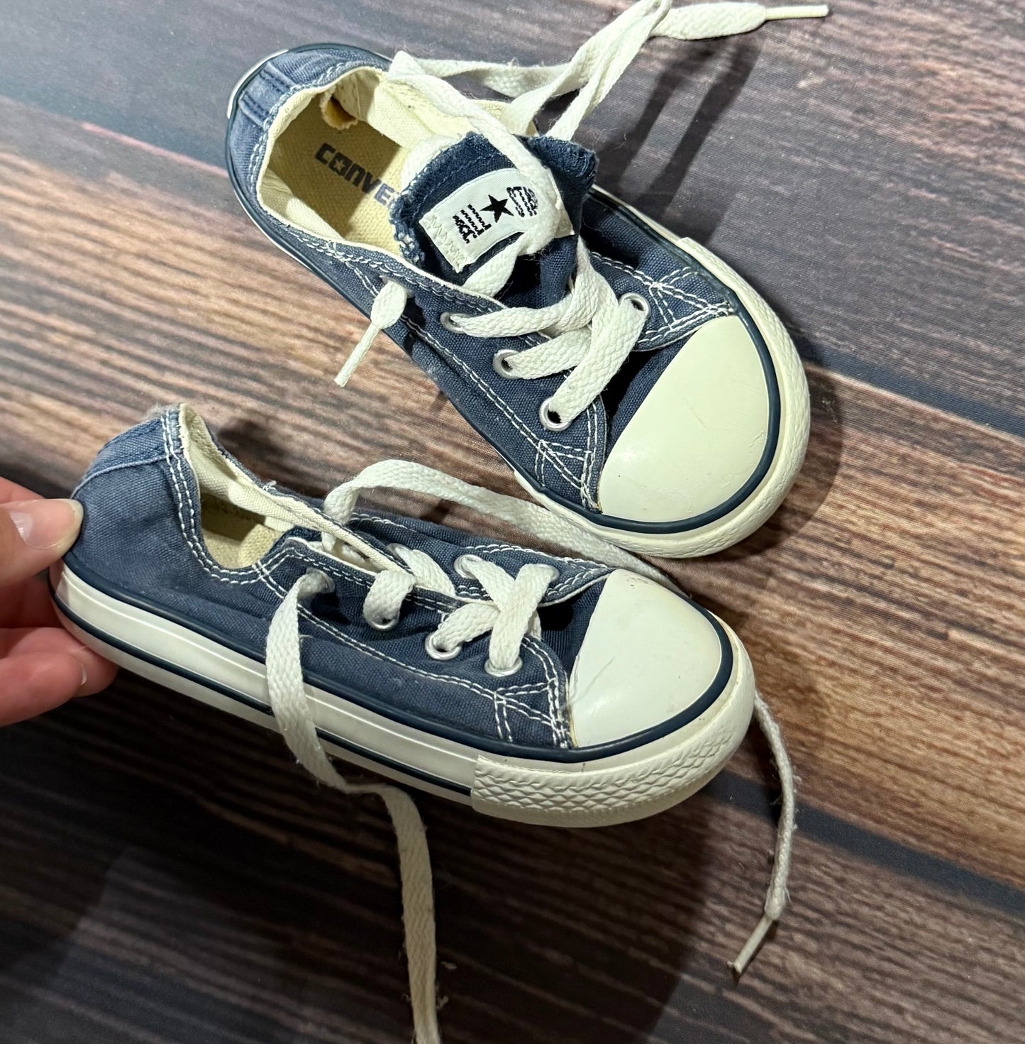 Converse 8