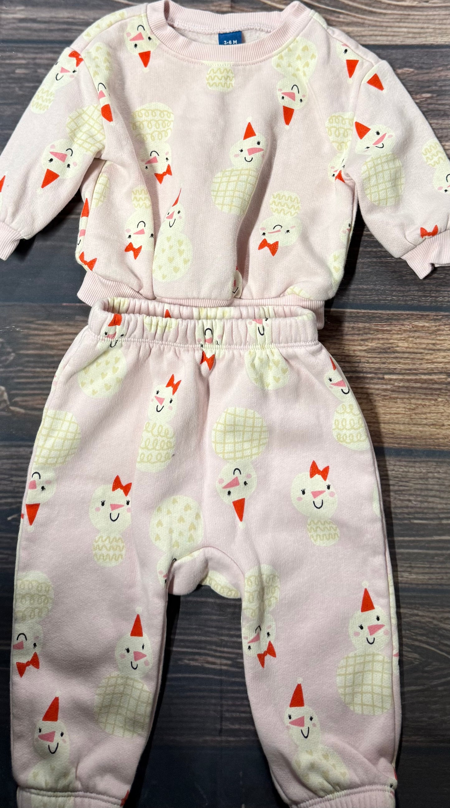Old Navy 3-6m