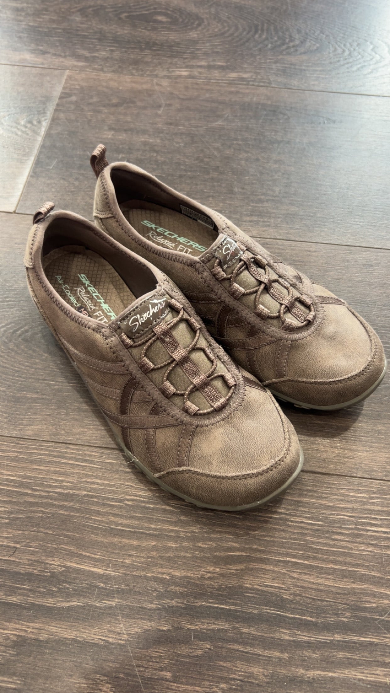 Skechers women’s 5.5