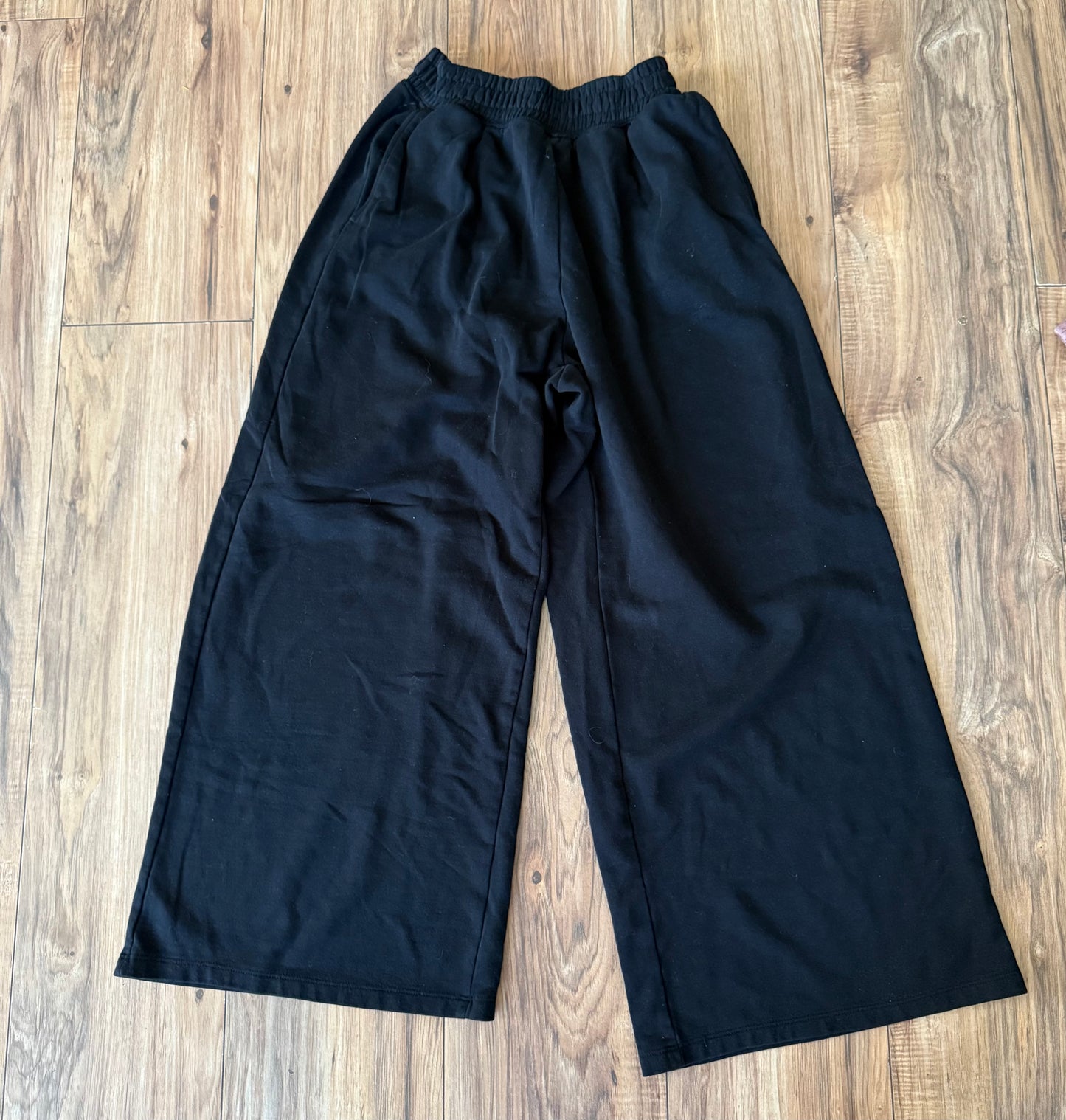H&M small