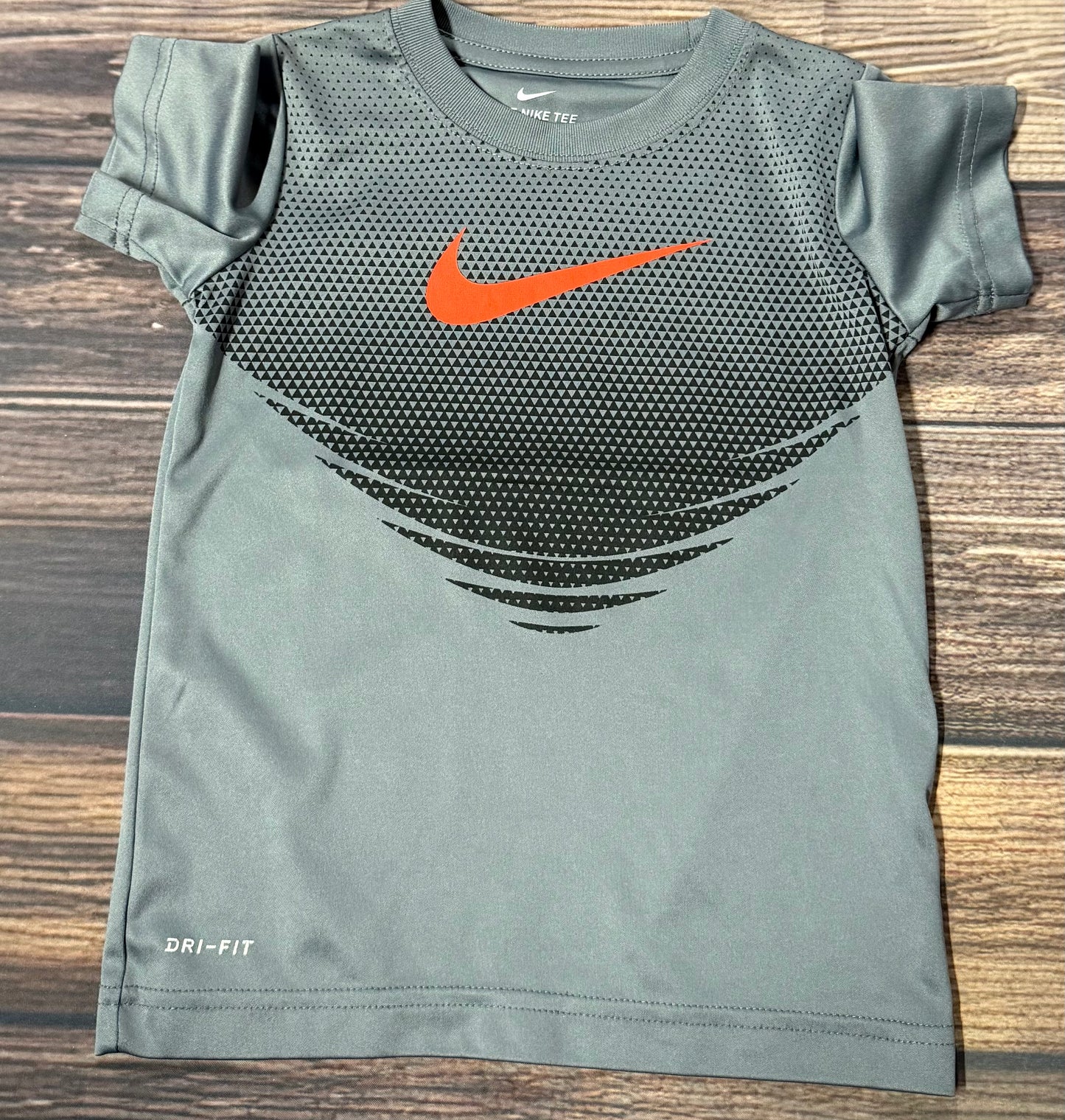 Nike 4T
