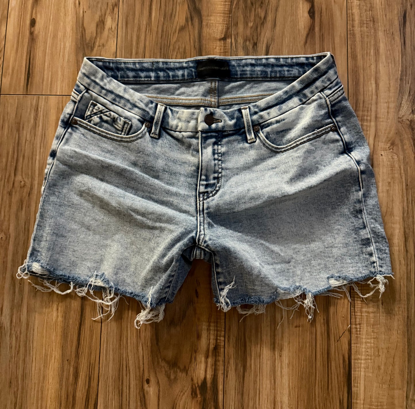 Buckle Black 33