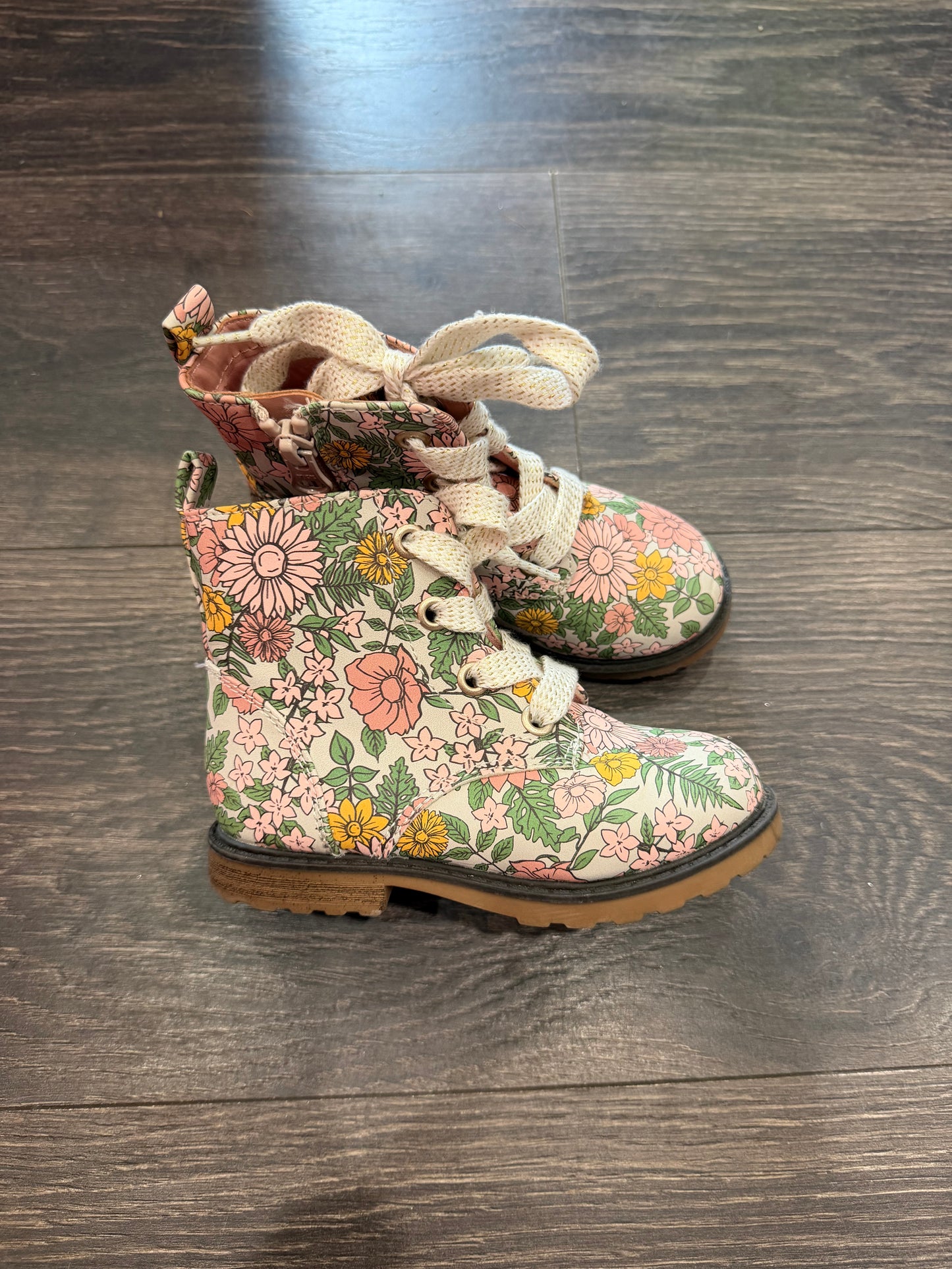 Cat & Jack size 8