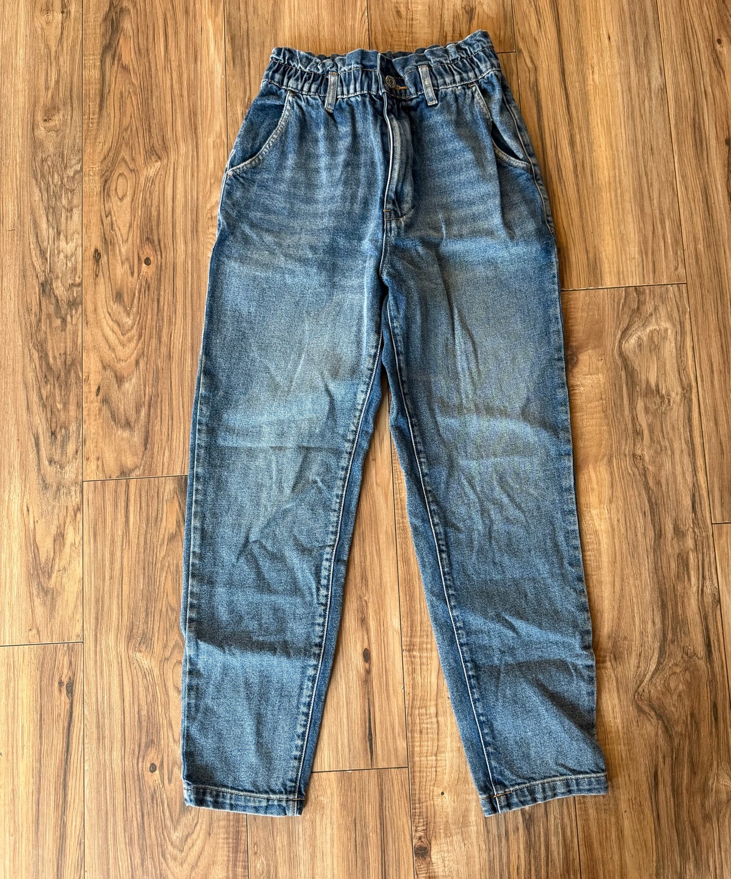 BDG urban outfitters 24