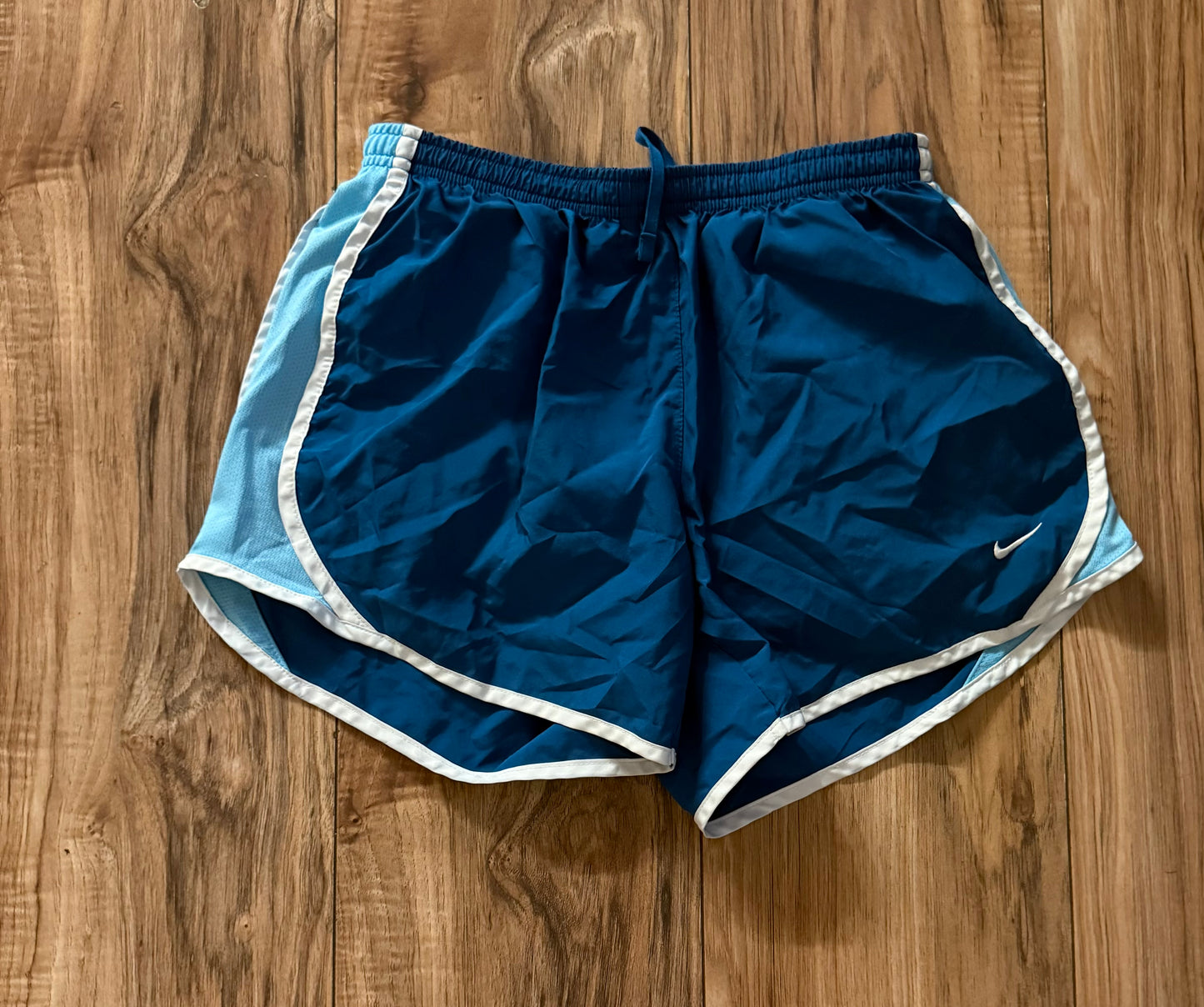 Nike XL
