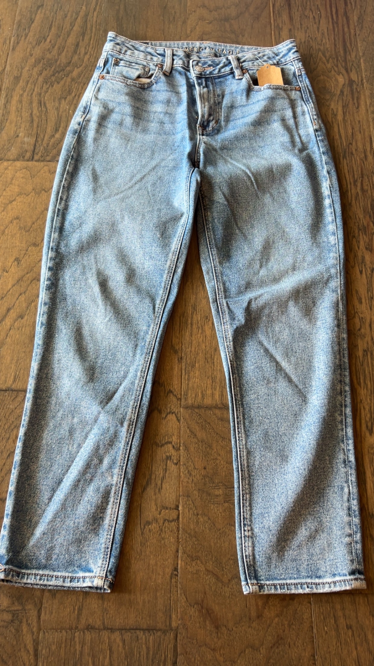 American Eagle highest rise mom jean size 4R