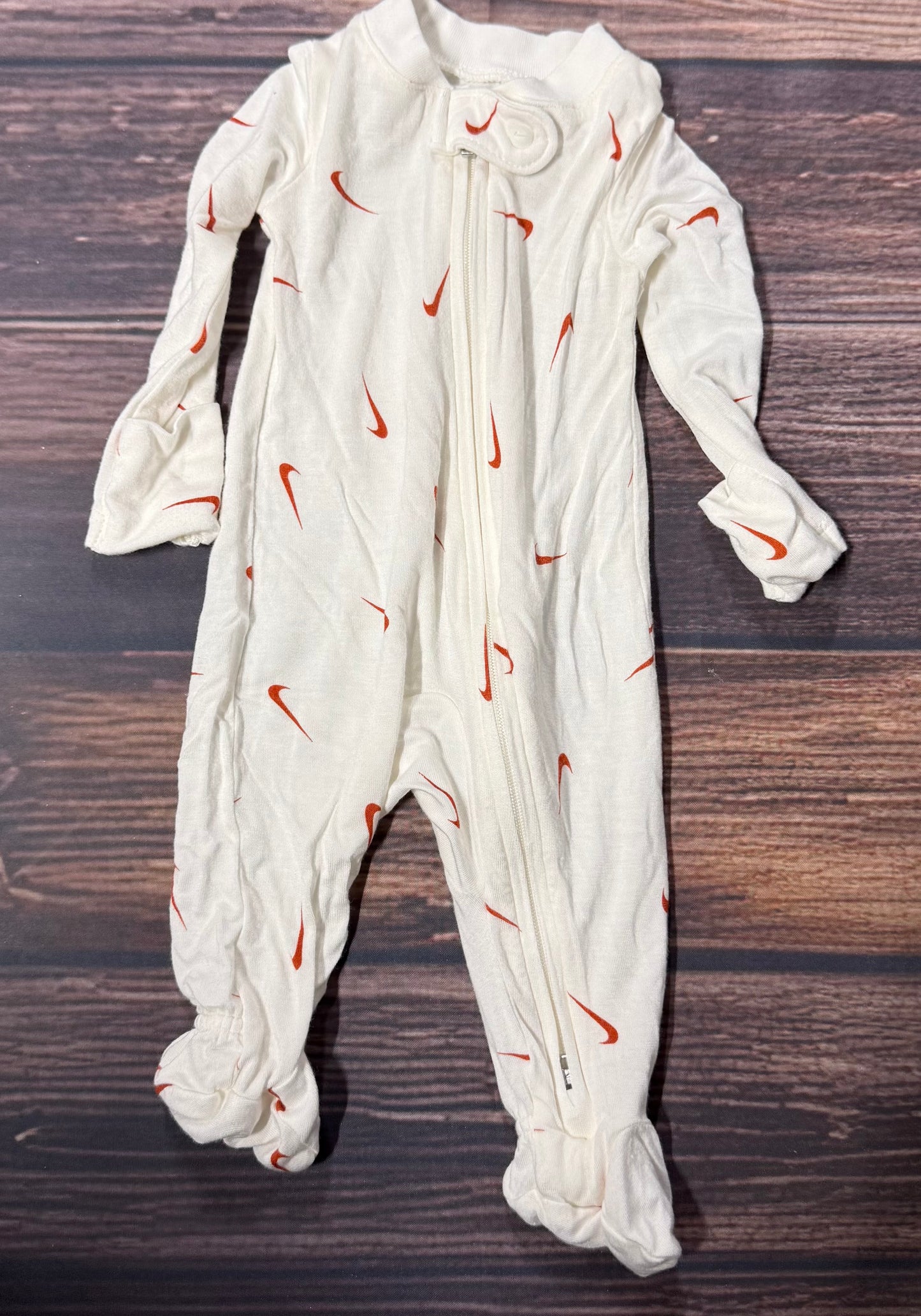 Nike newborn bamboo