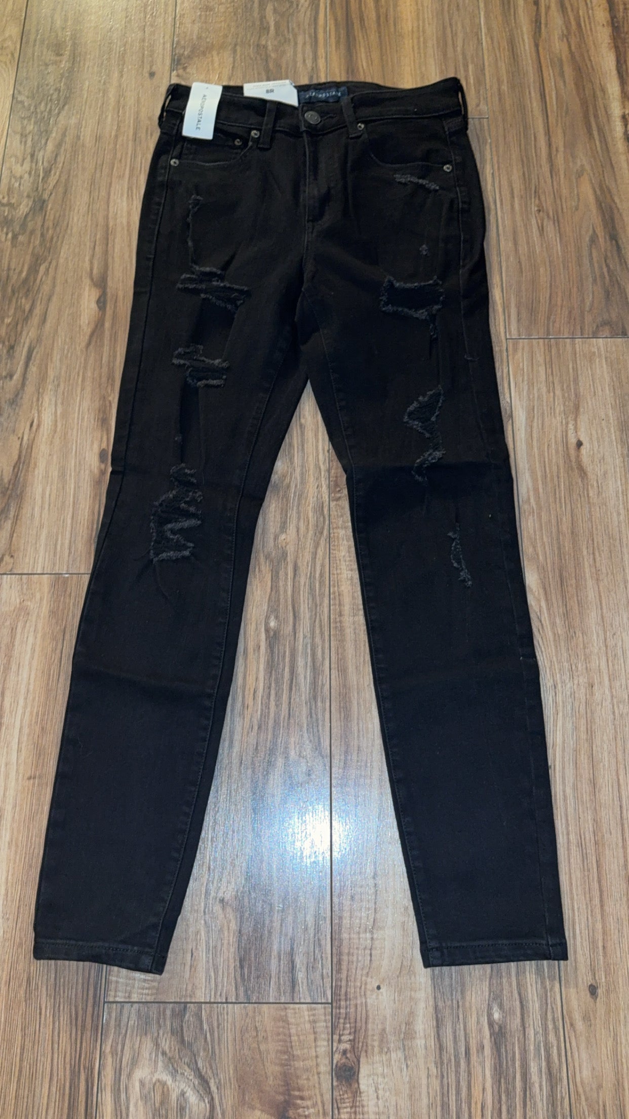NWT Aeropostale 8R