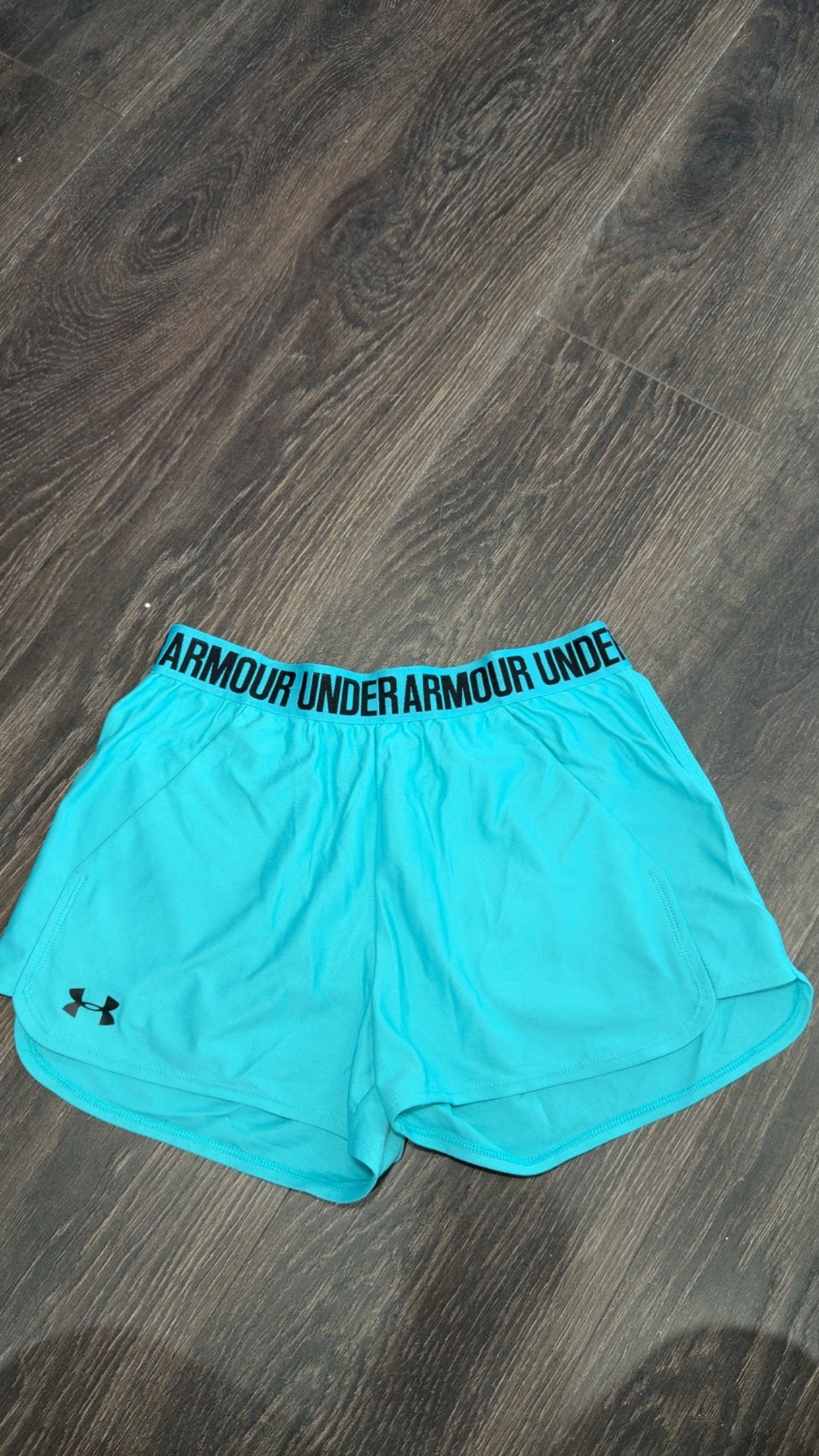 Under Armour size Small