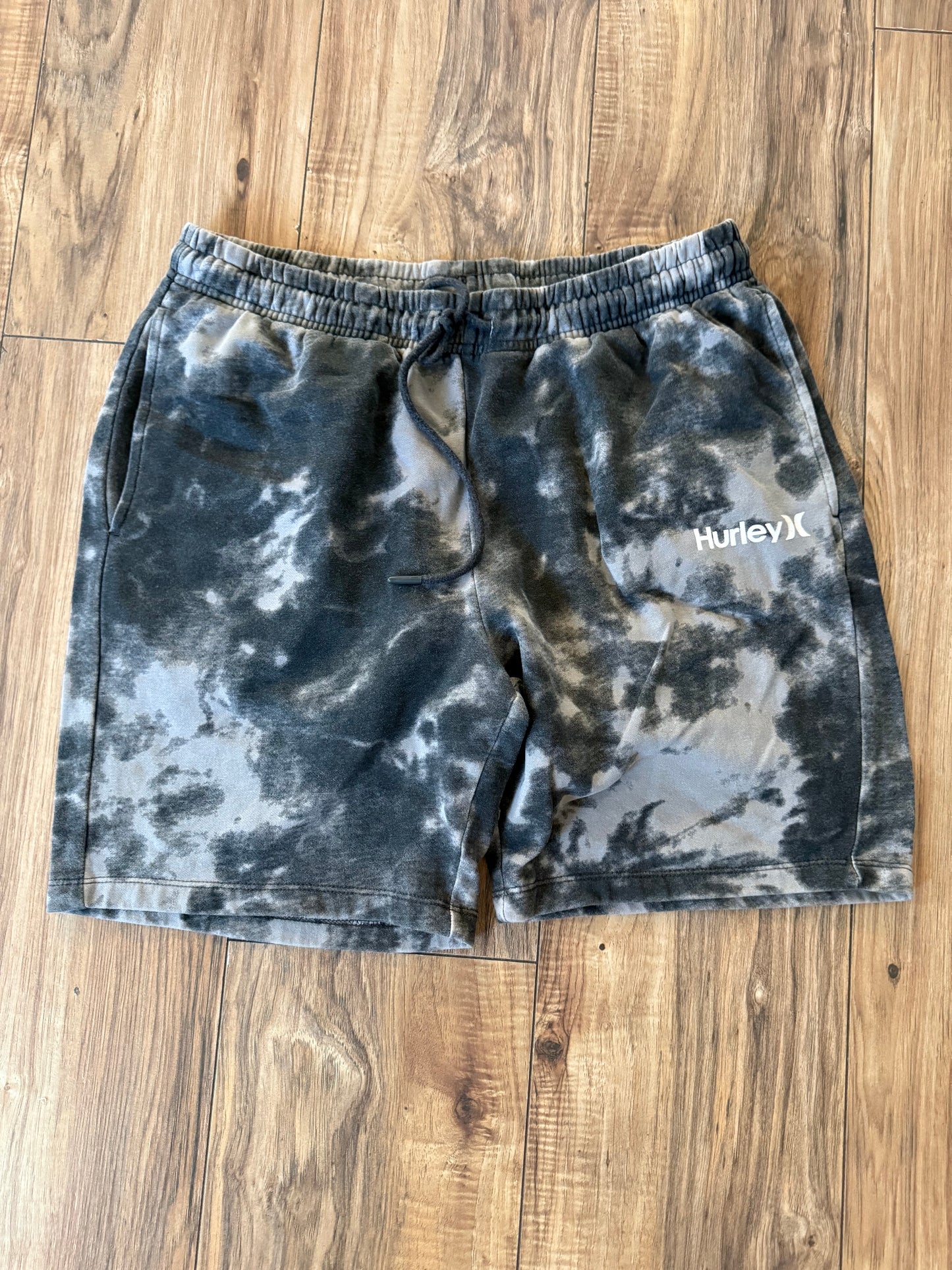 Hurley medium