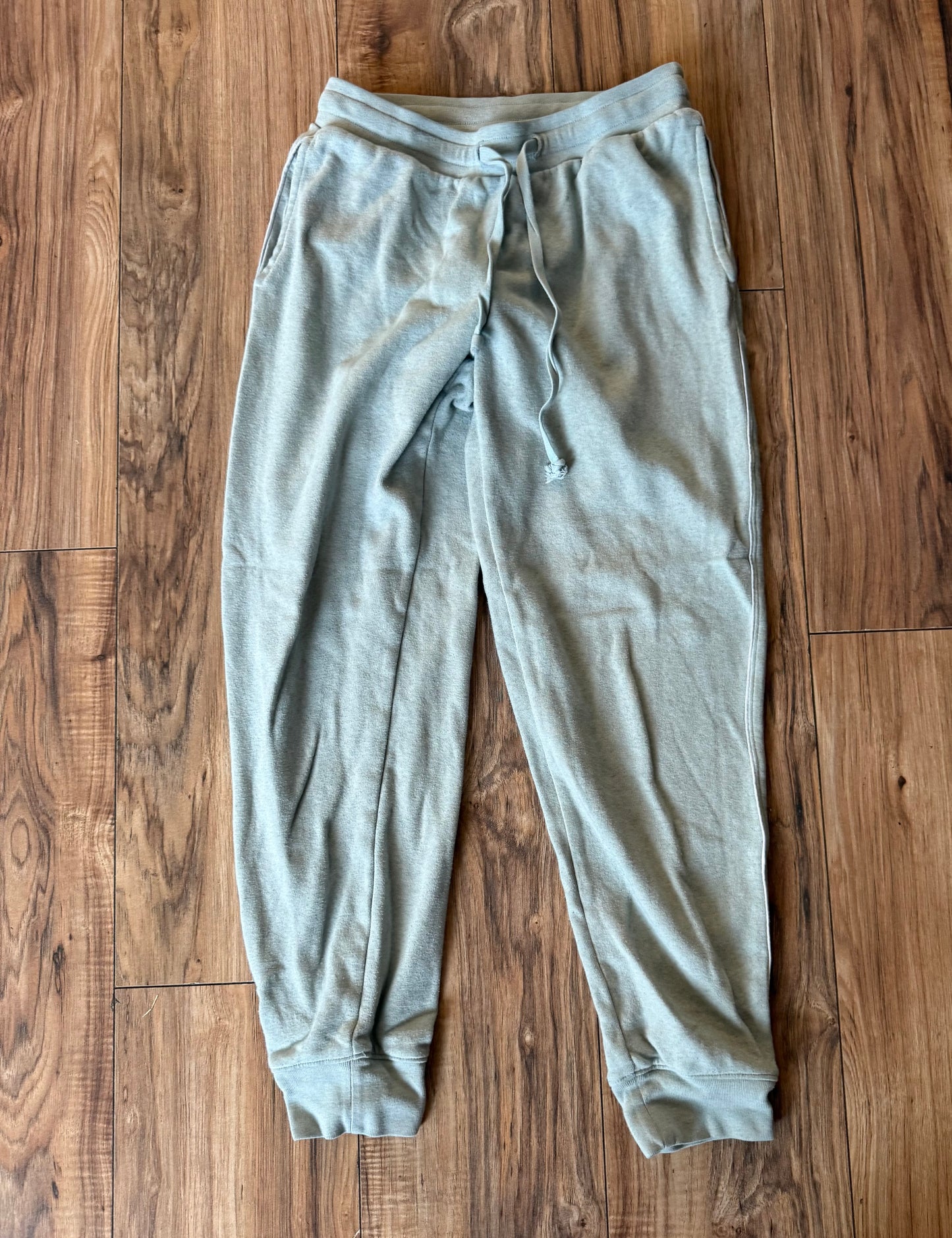 American Eagle small