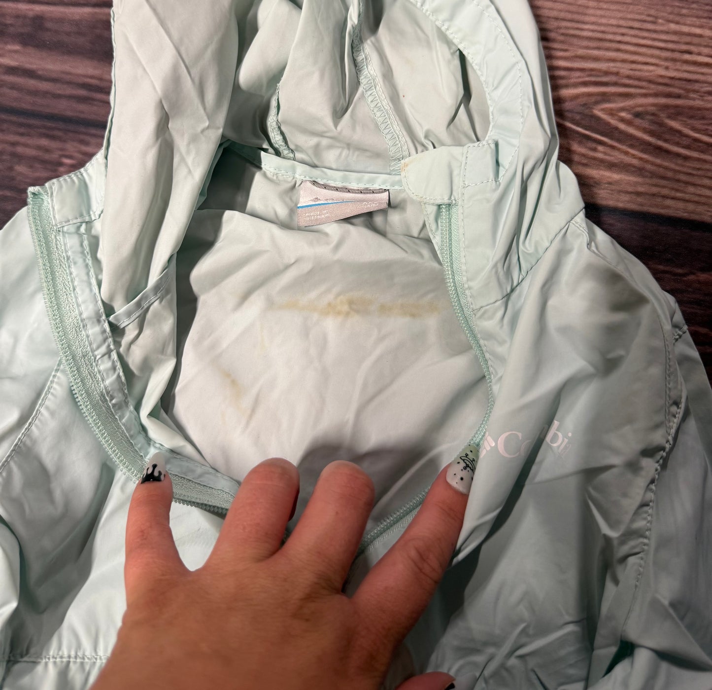 Columbia 4/5..staining on inside of jacket