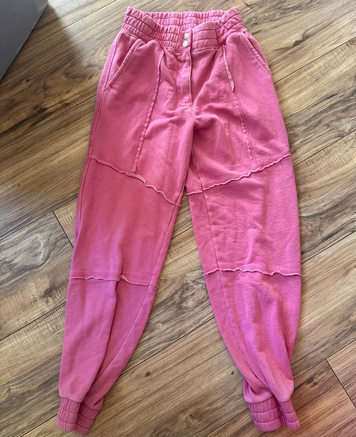 BDG size XS..tiny spot