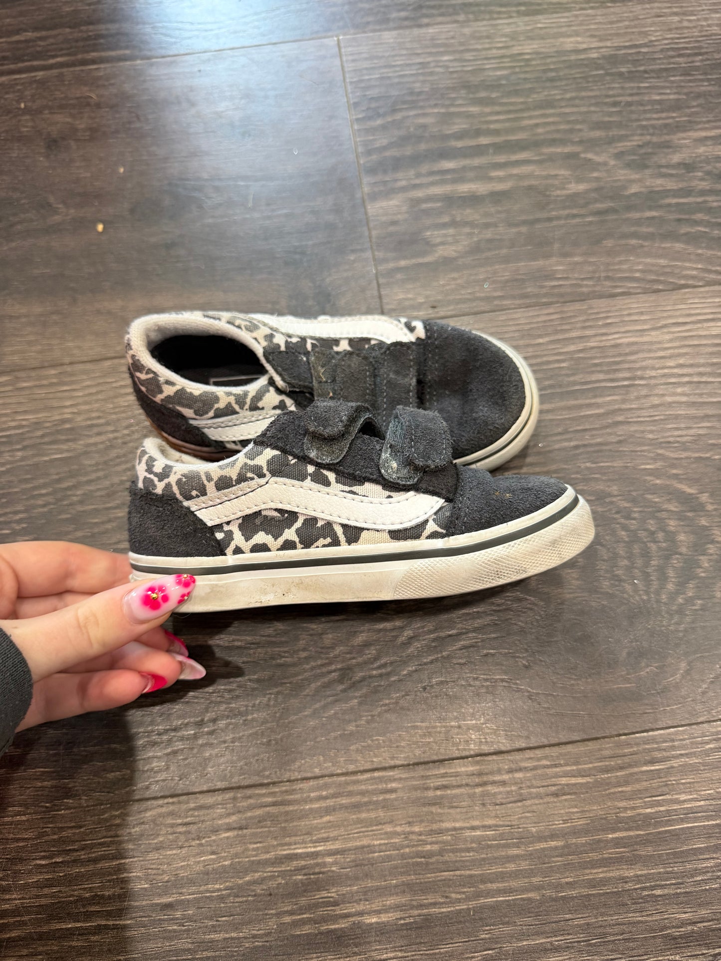 Vans size 8