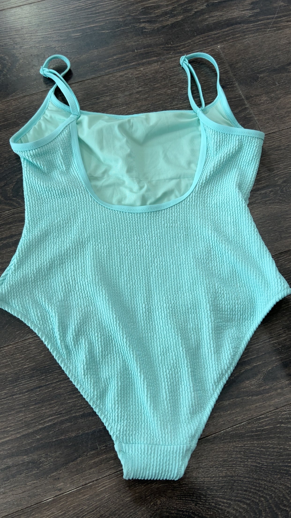 Aerie large
