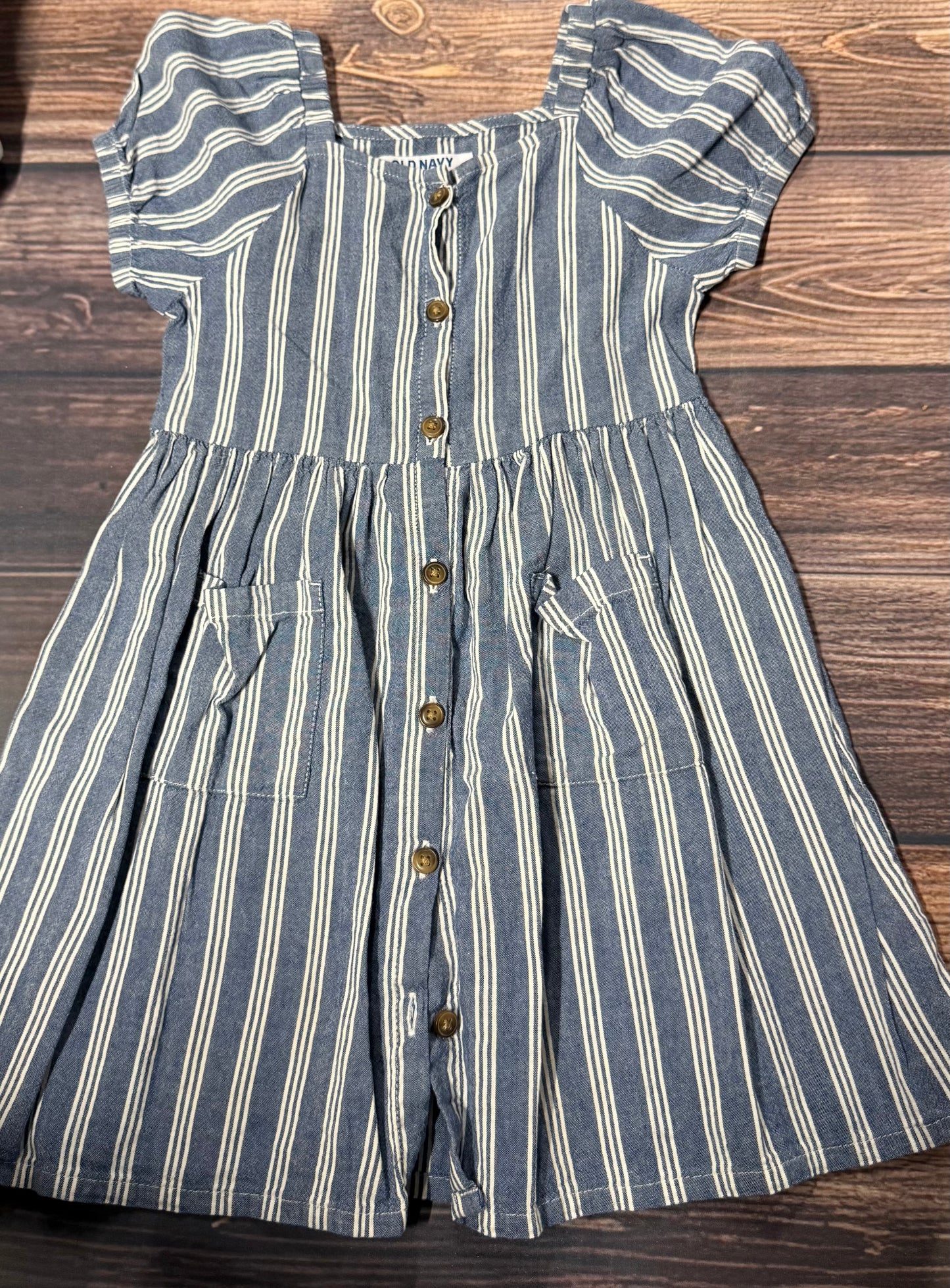 Old Navy 4T