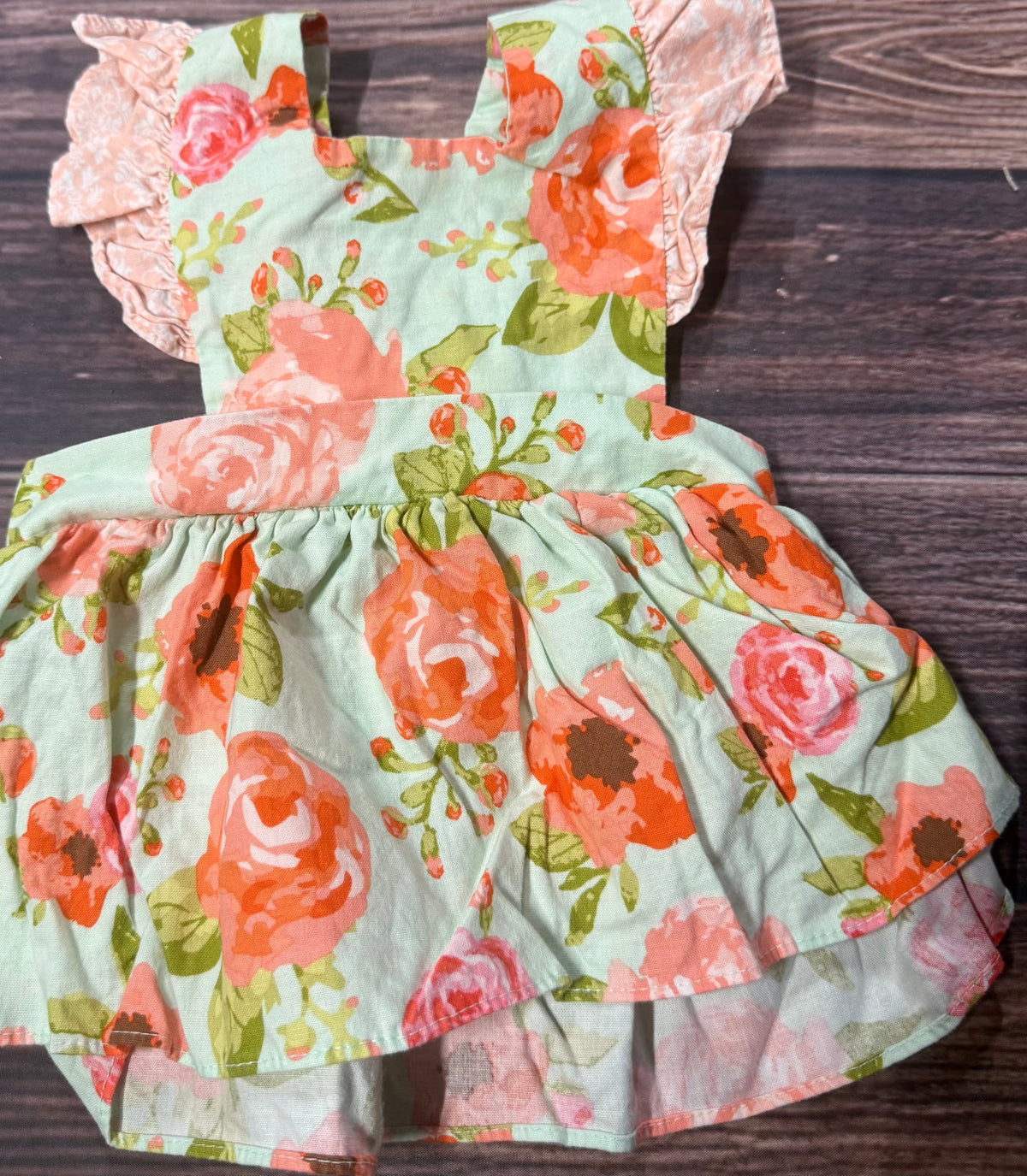 Ricrac & Ruffles 12m..small staining near neckline