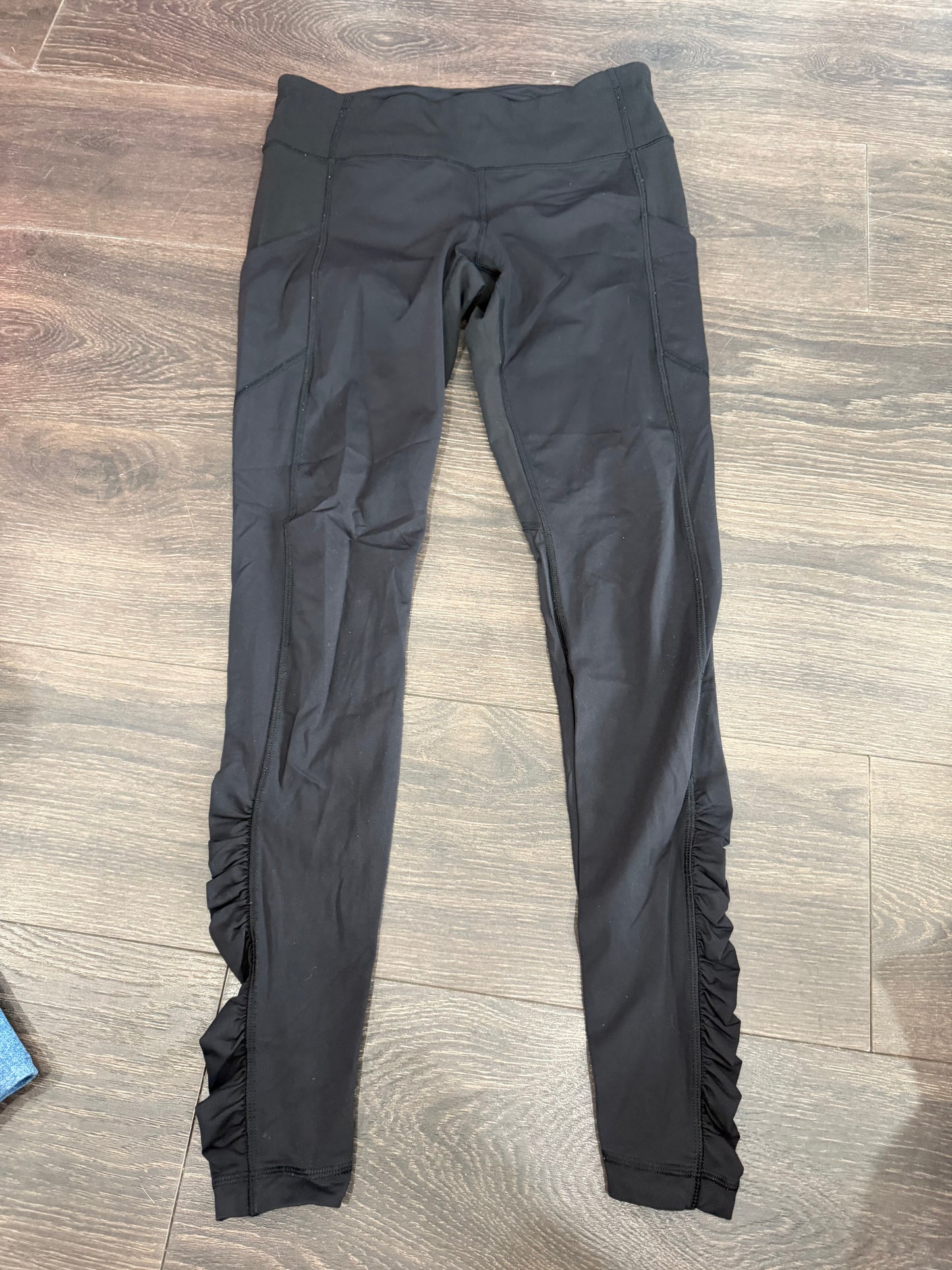lululemon size 8