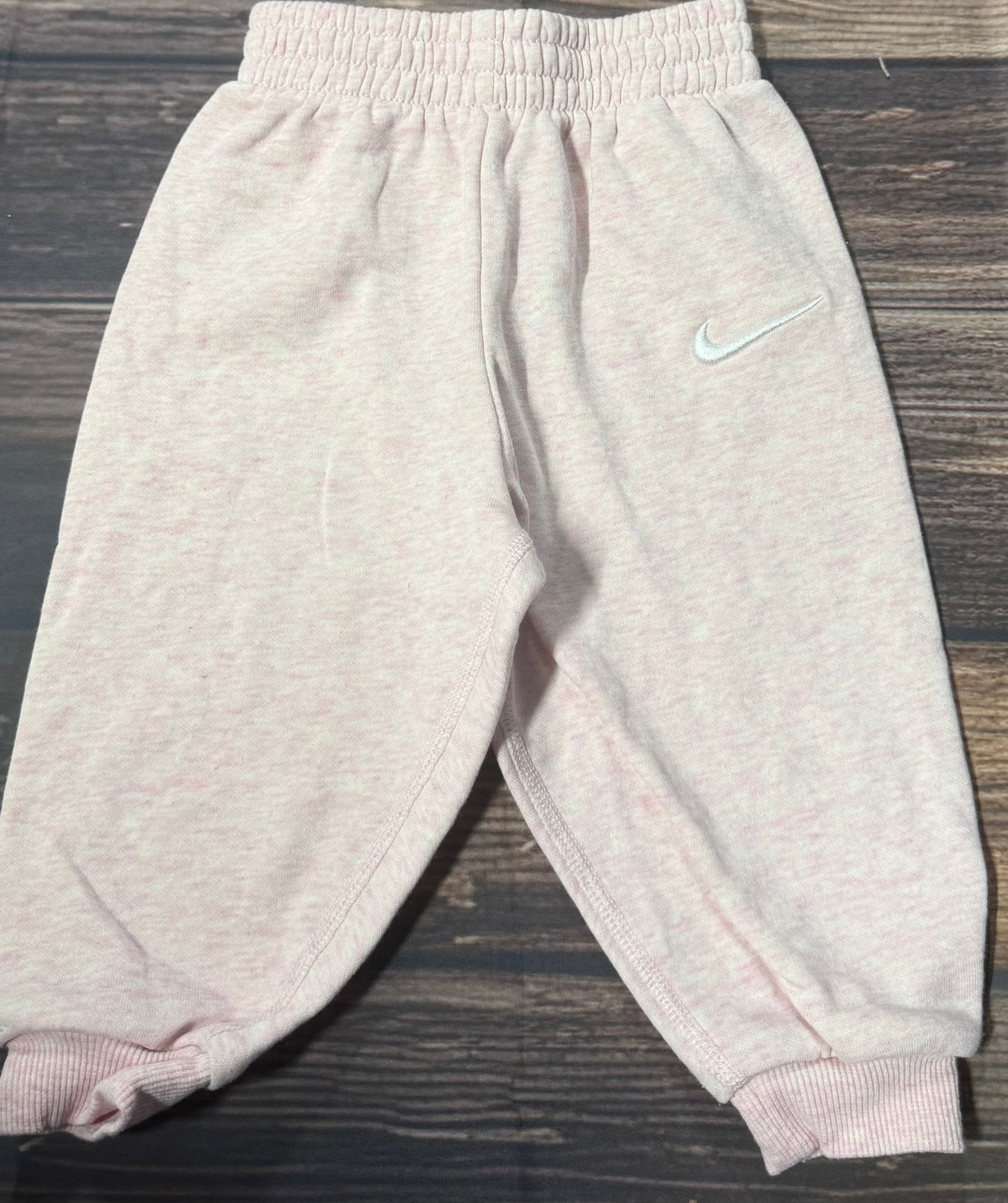Nike 18m