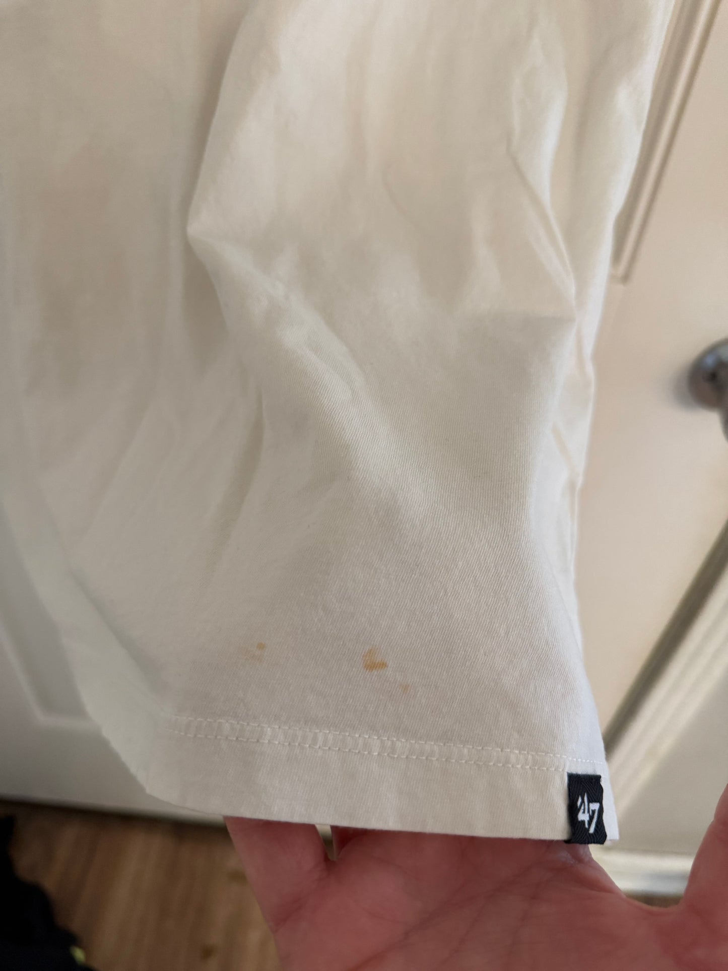 Large..small staining shown in second pic