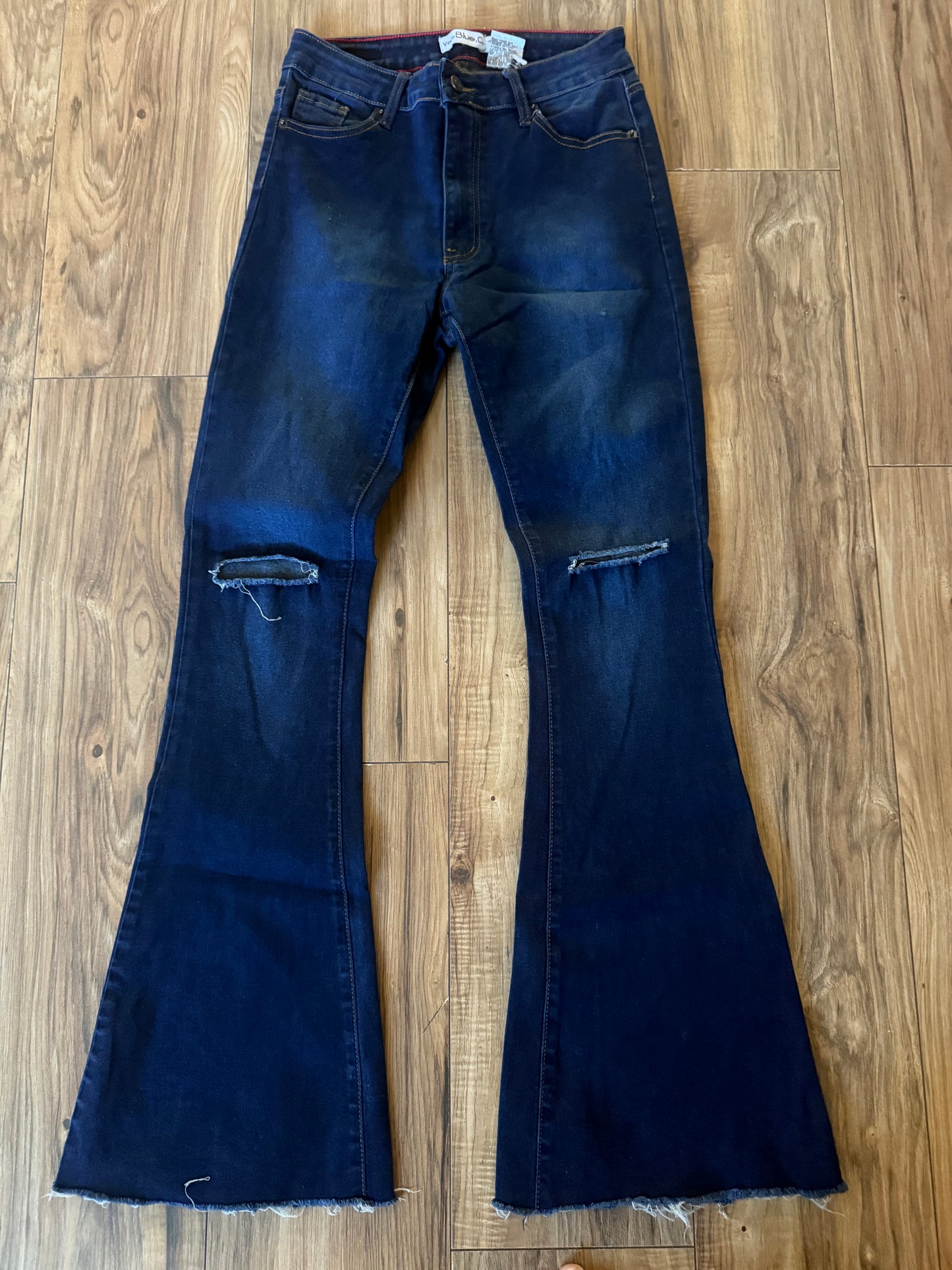 Vince Blue co. 7