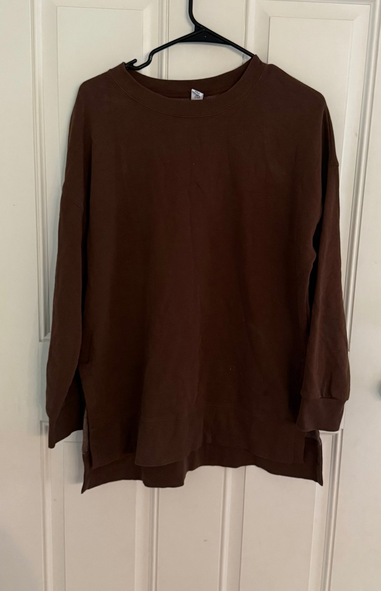 Old Navy medium..has few stains