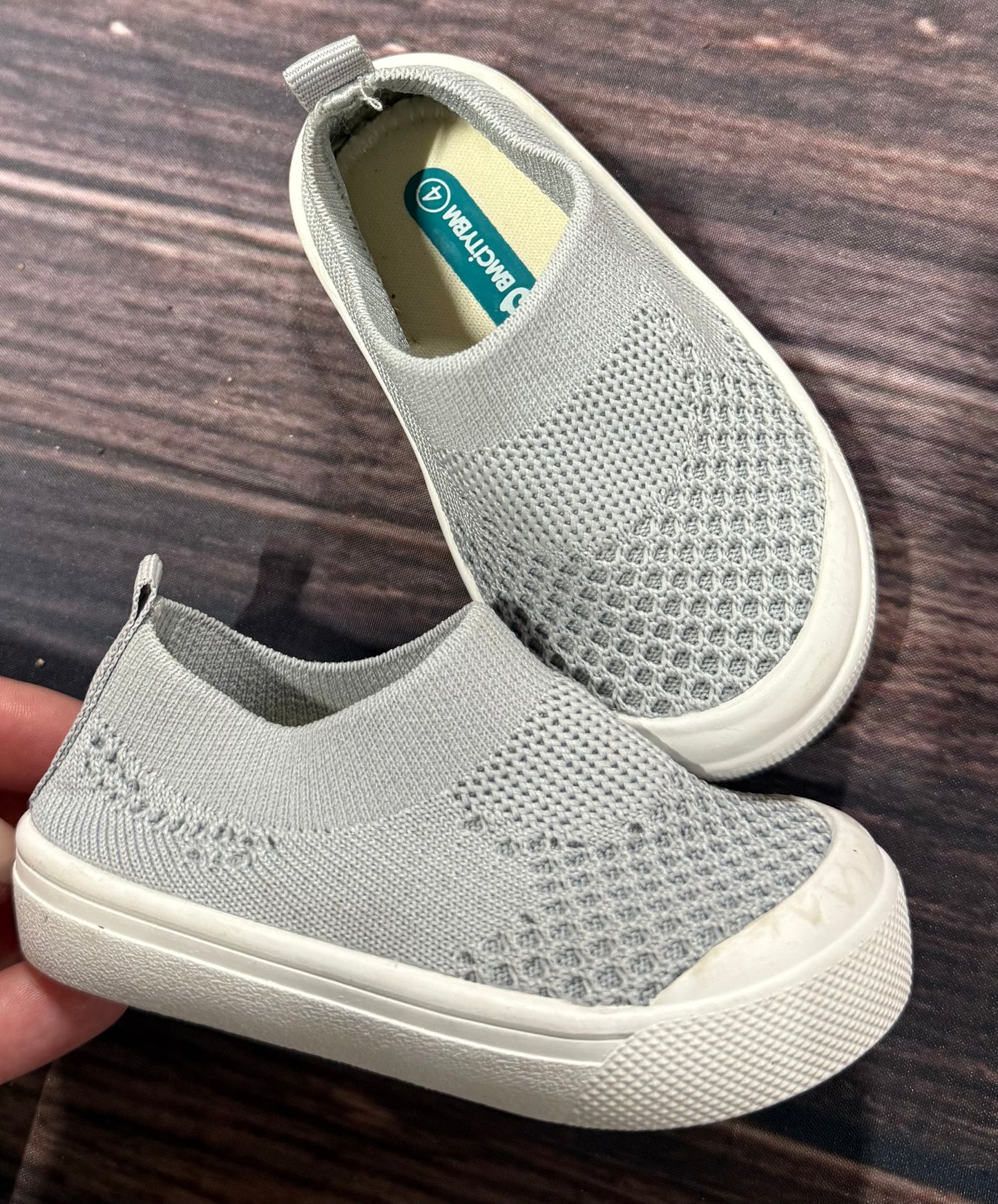 Size 4