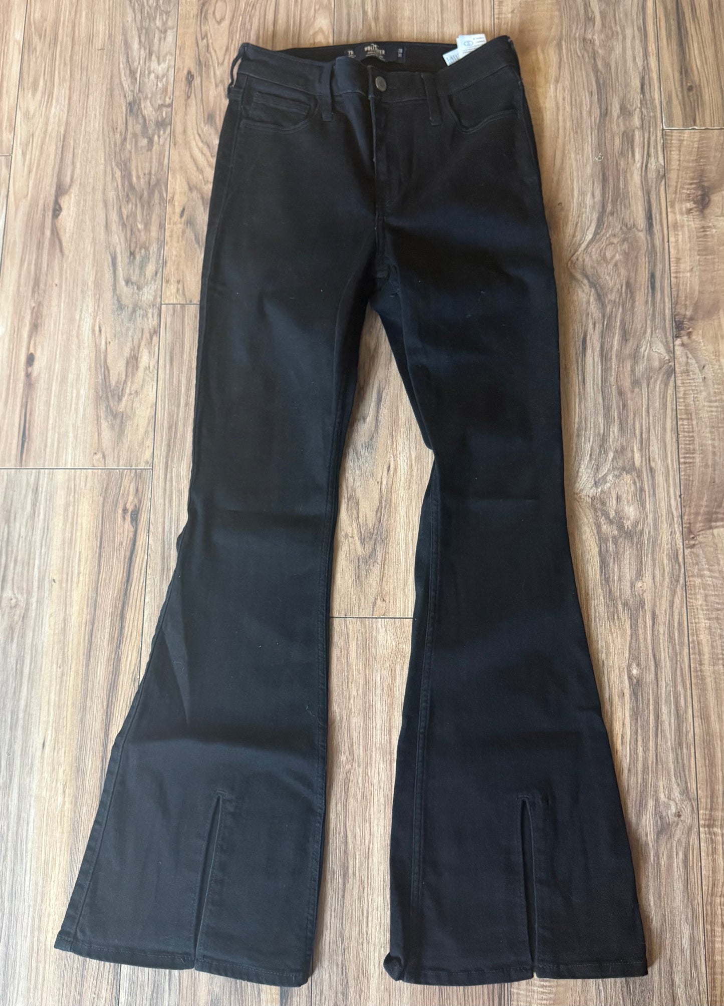 Hollister 7R W28/L31