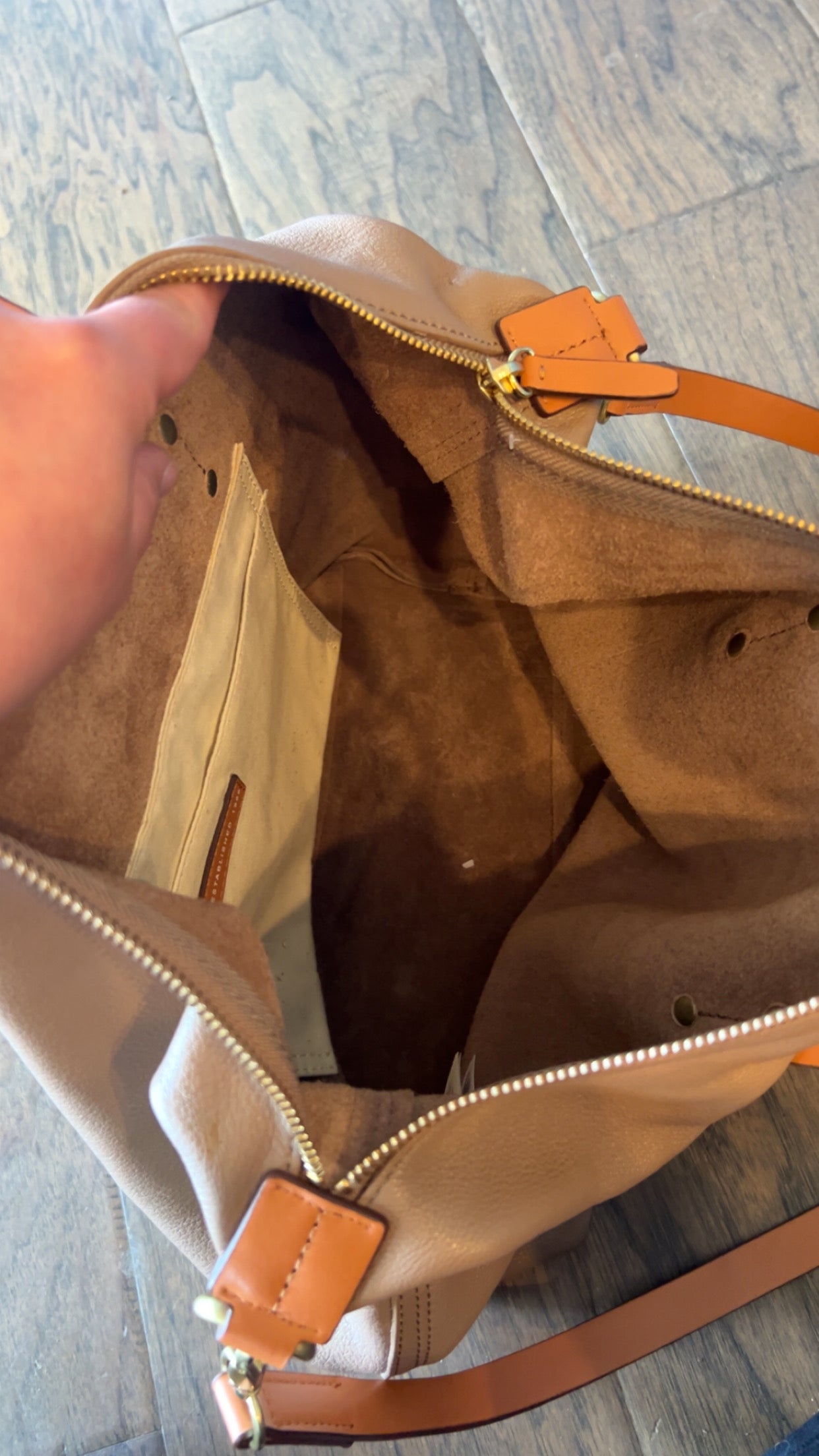 Gap purse.. retails $75