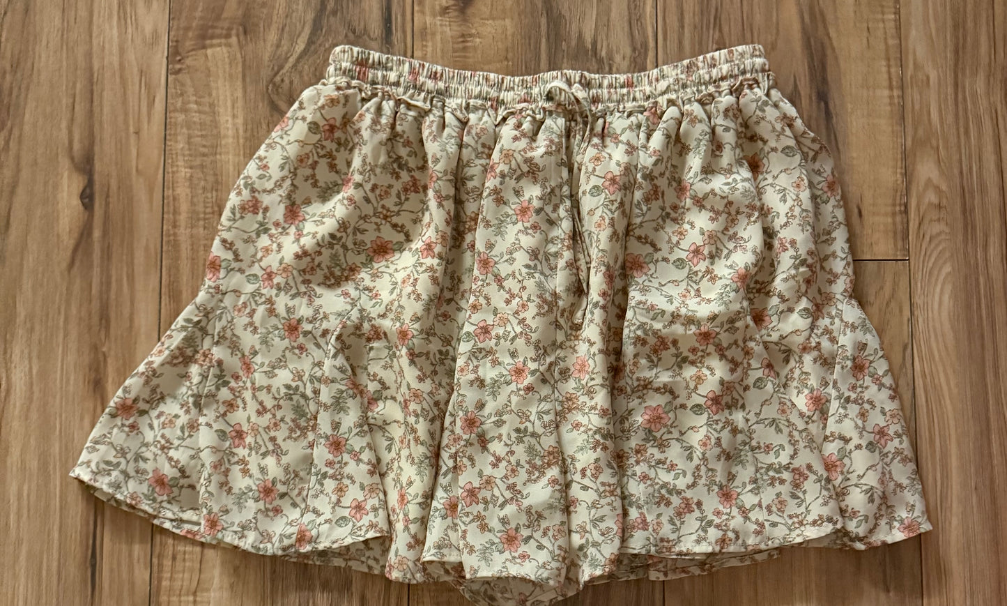 Paper Crane large..shorts underneath
